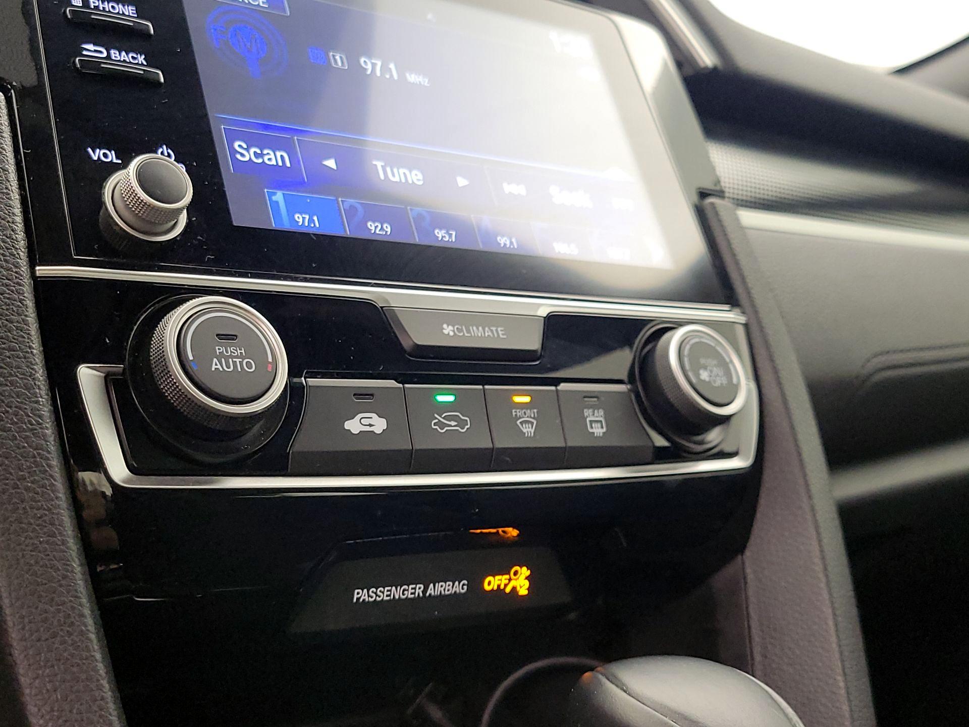 Thumbnail: 2019 Honda Civic - 16