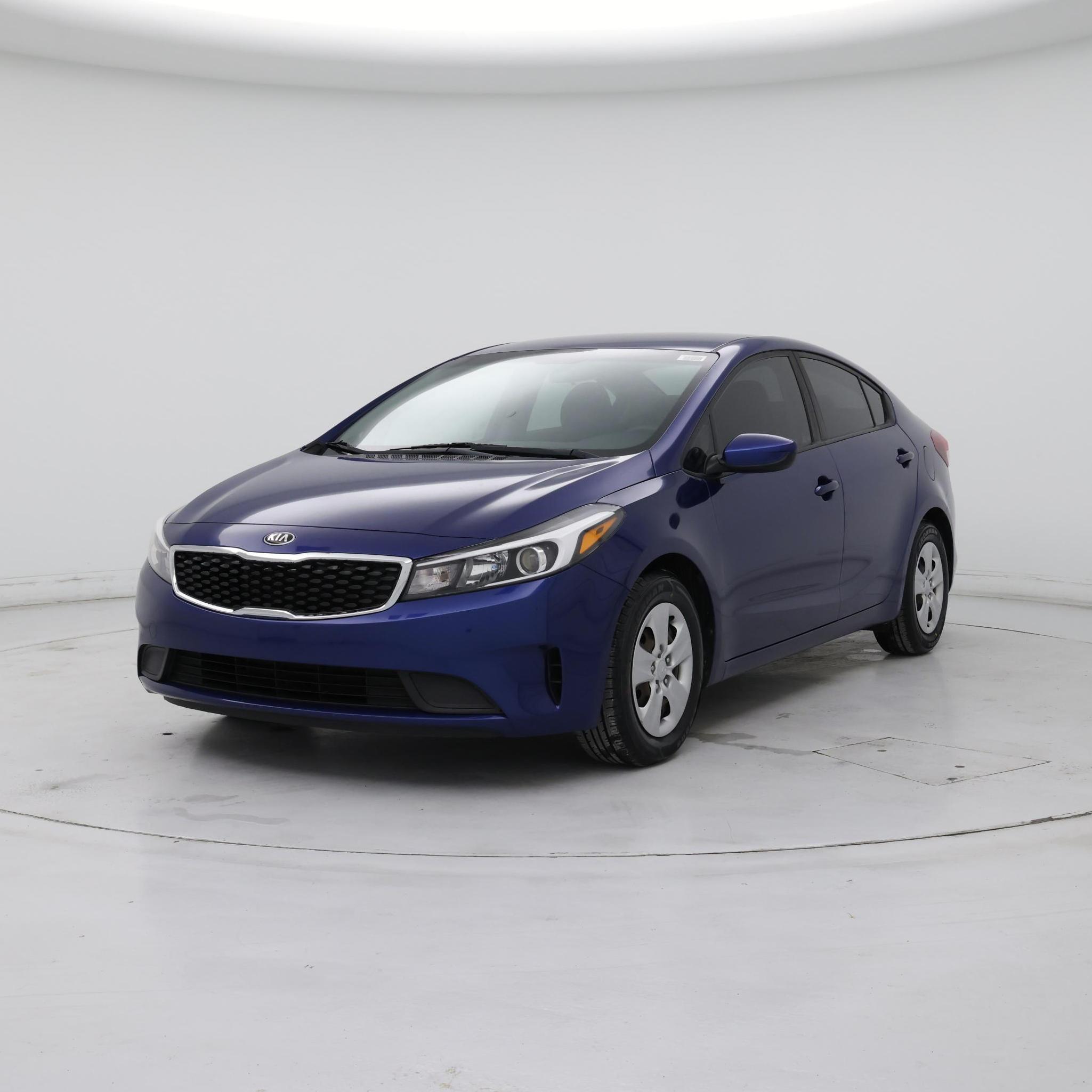 Thumbnail: 2018 Kia Forte - 4