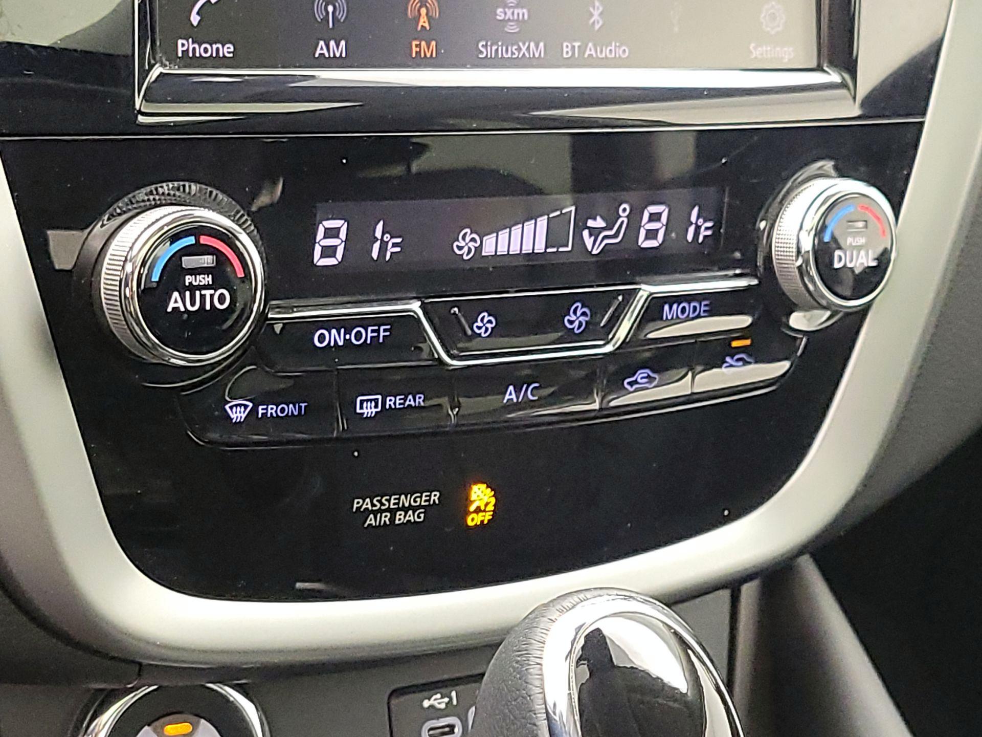 Thumbnail: 2019 Nissan Murano - 17