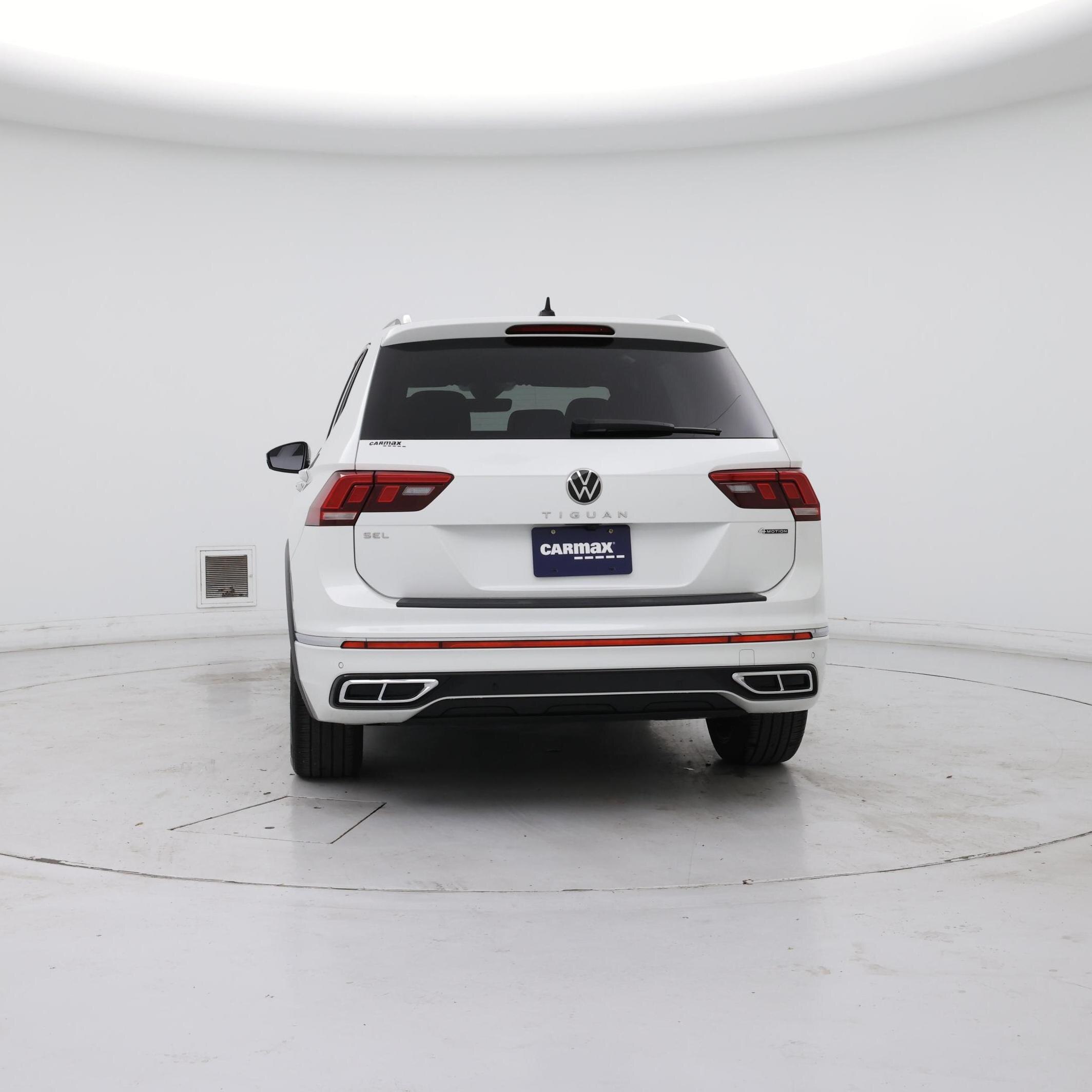 Thumbnail: 2022 Volkswagen Tiguan - 6