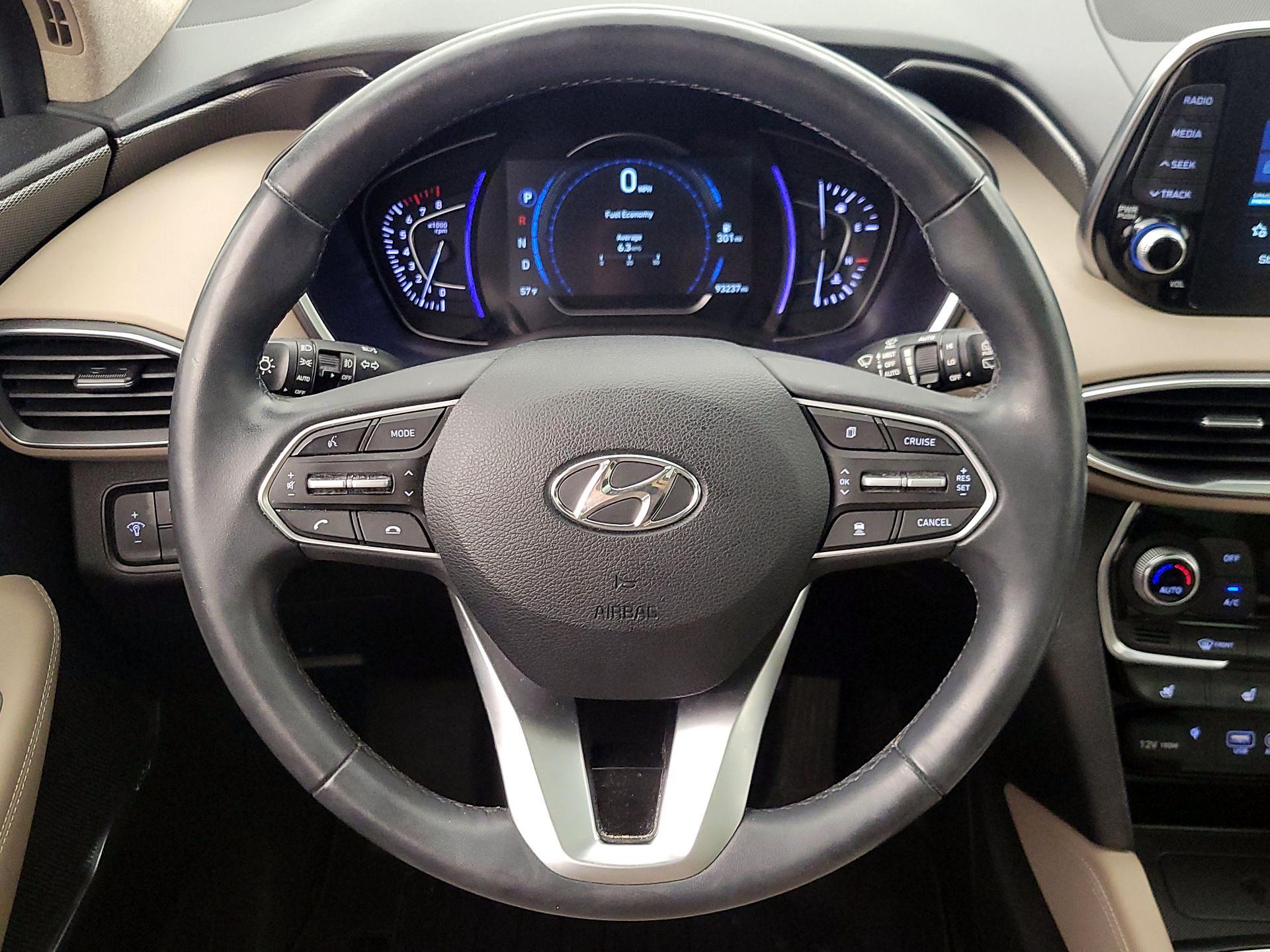 Thumbnail: 2019 Hyundai Santa Fe - 10