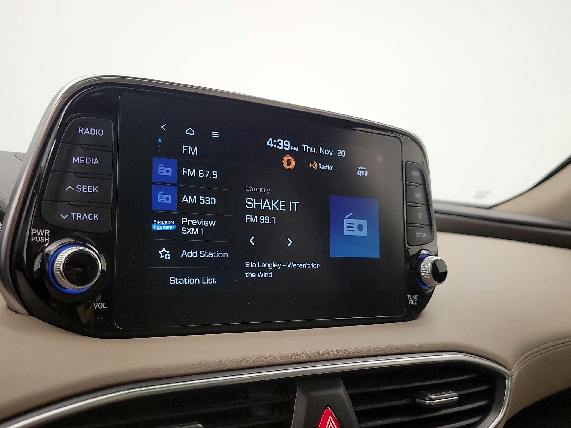 Thumbnail: 2019 Hyundai Santa Fe - 16