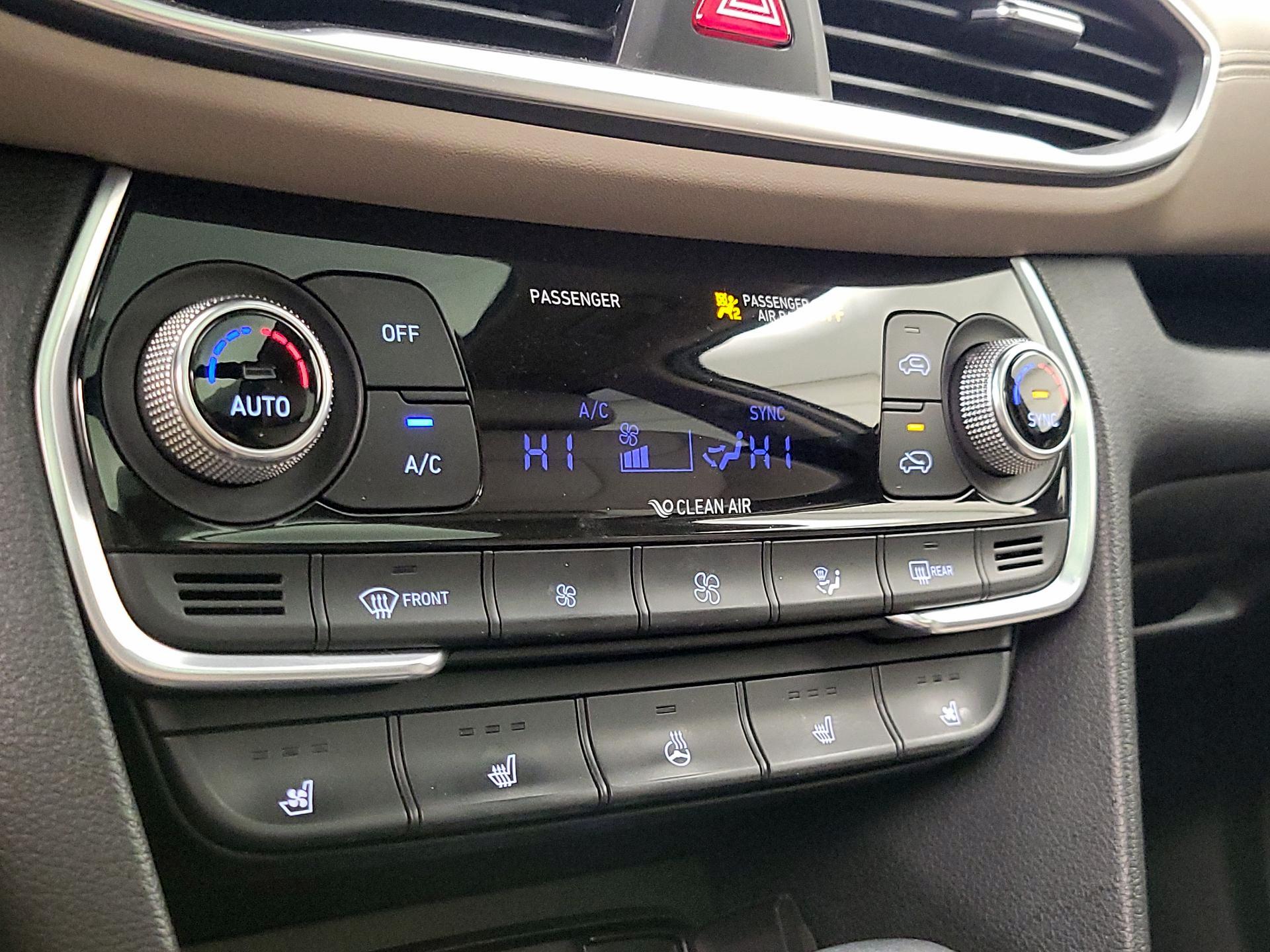 Thumbnail: 2019 Hyundai Santa Fe - 17