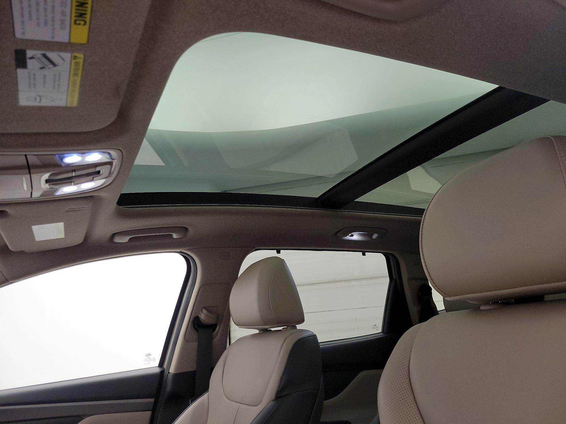 Thumbnail: 2019 Hyundai Santa Fe - 20