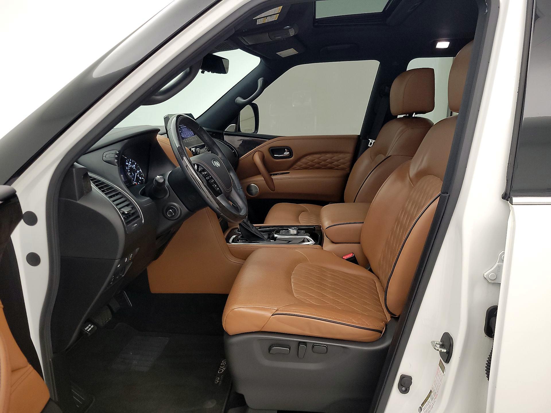 Thumbnail: 2023 INFINITI QX80 - 11