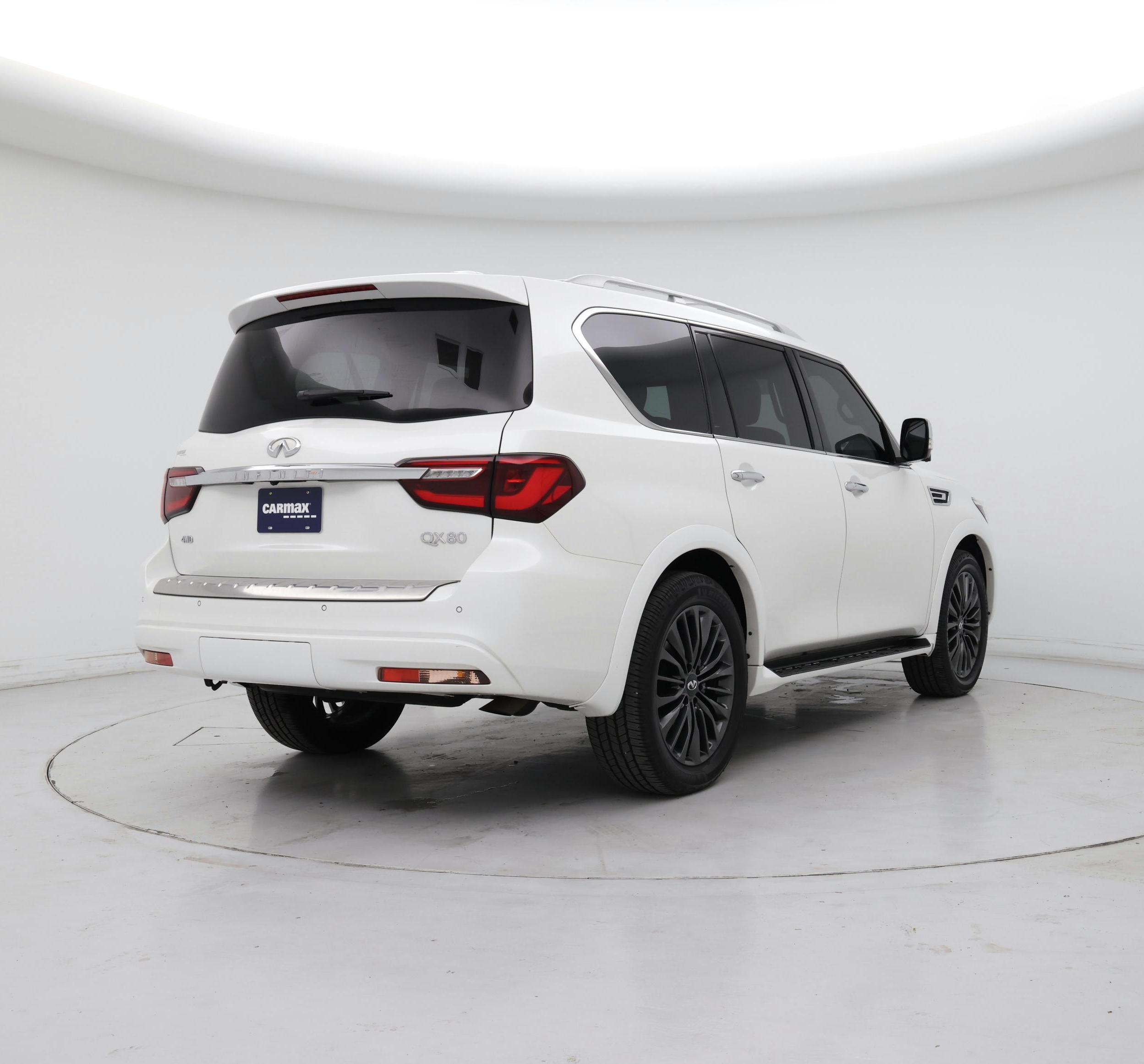 Thumbnail: 2023 INFINITI QX80 - 8