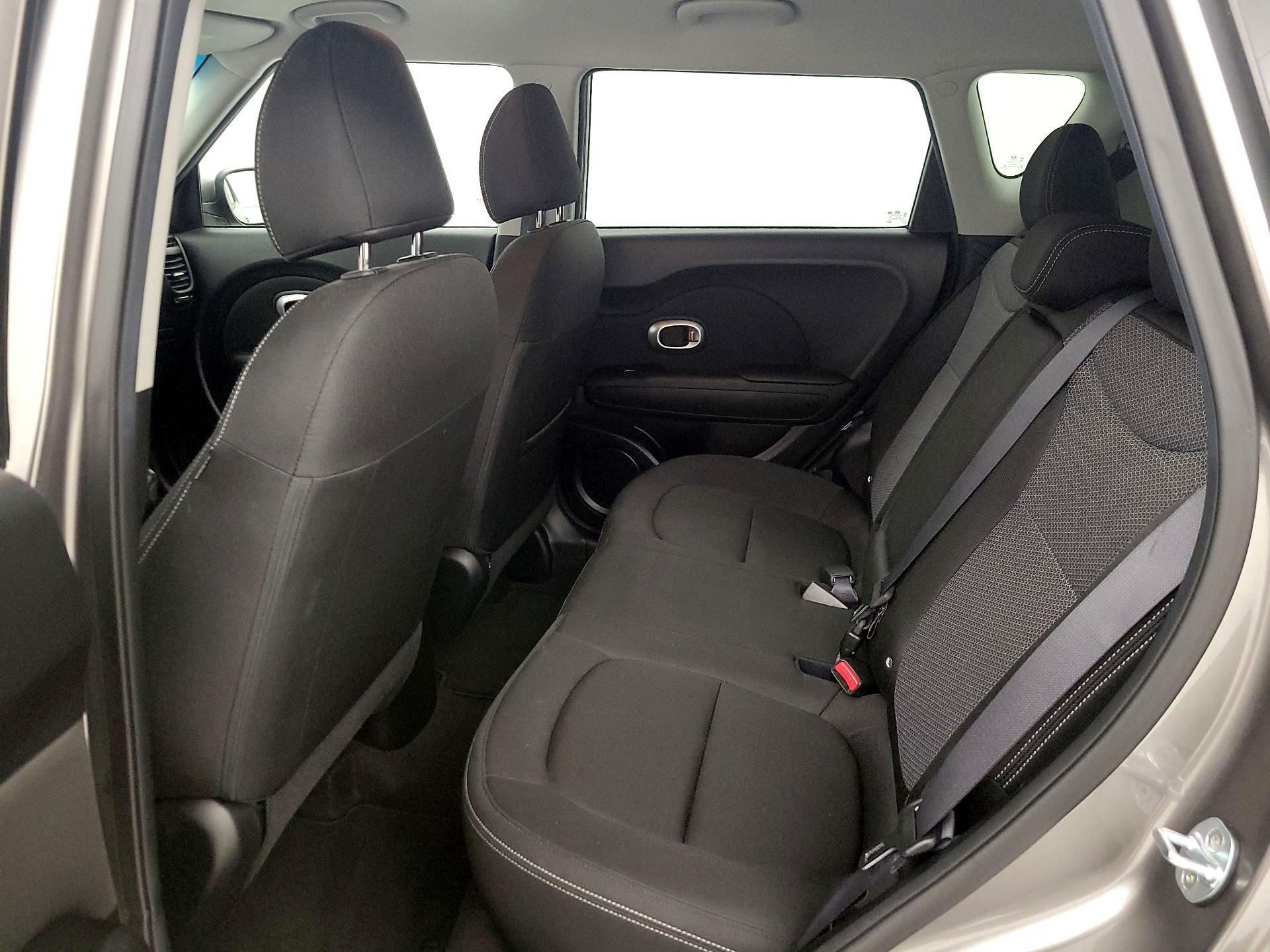 Thumbnail: 2017 Kia Soul - 19