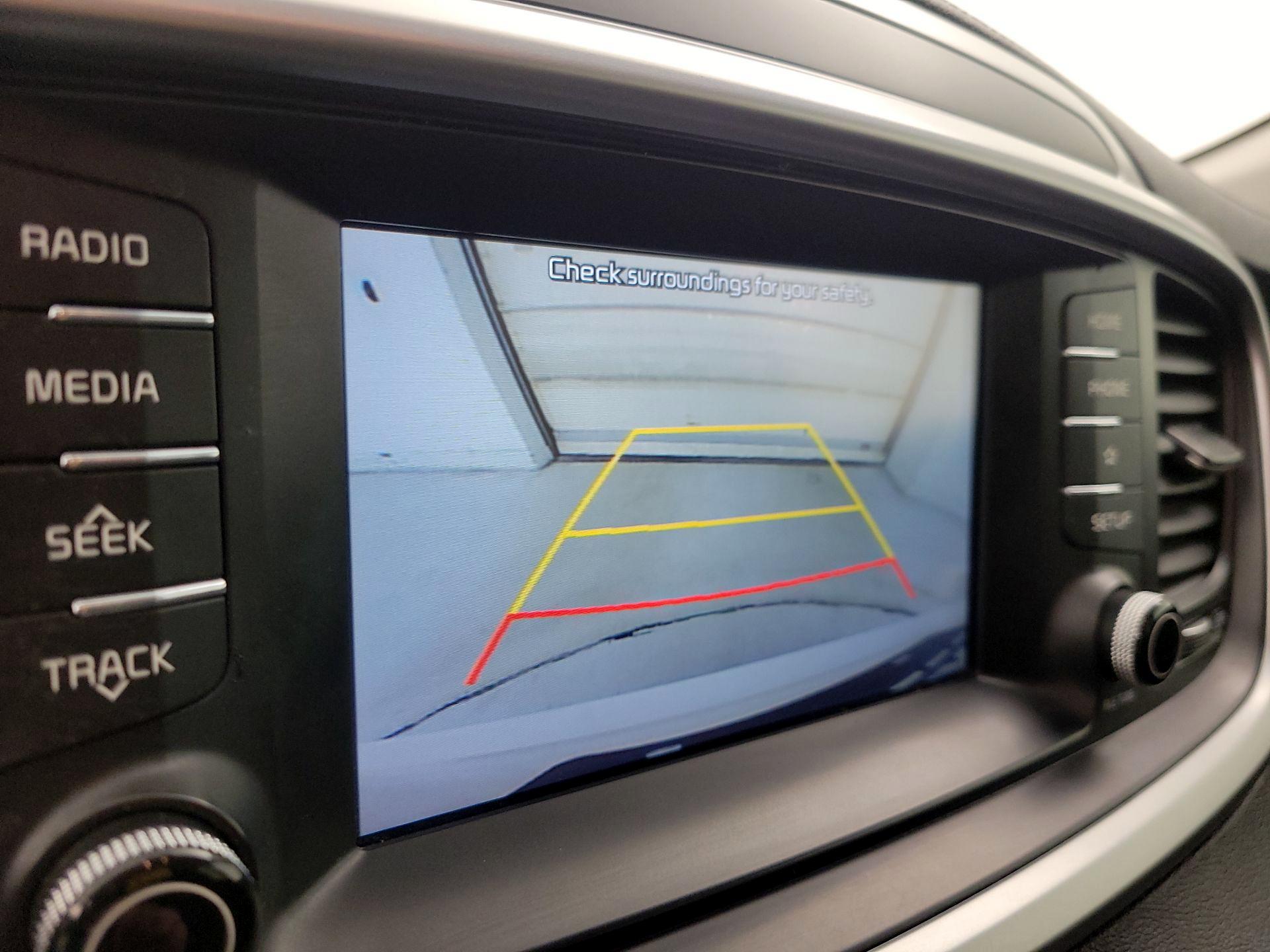 Thumbnail: 2020 Kia Sorento - 14