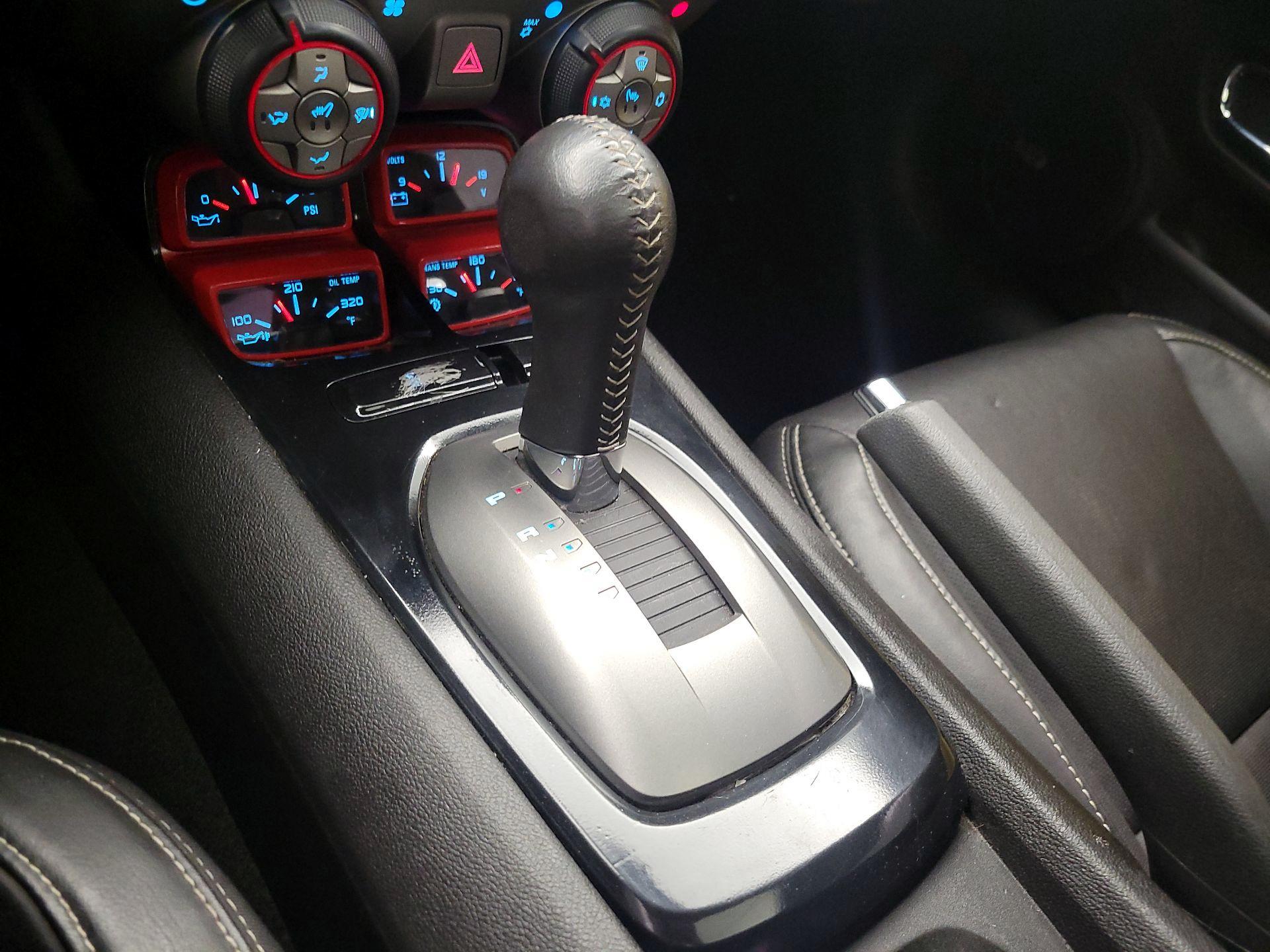 Thumbnail: 2015 Chevrolet Camaro - 17