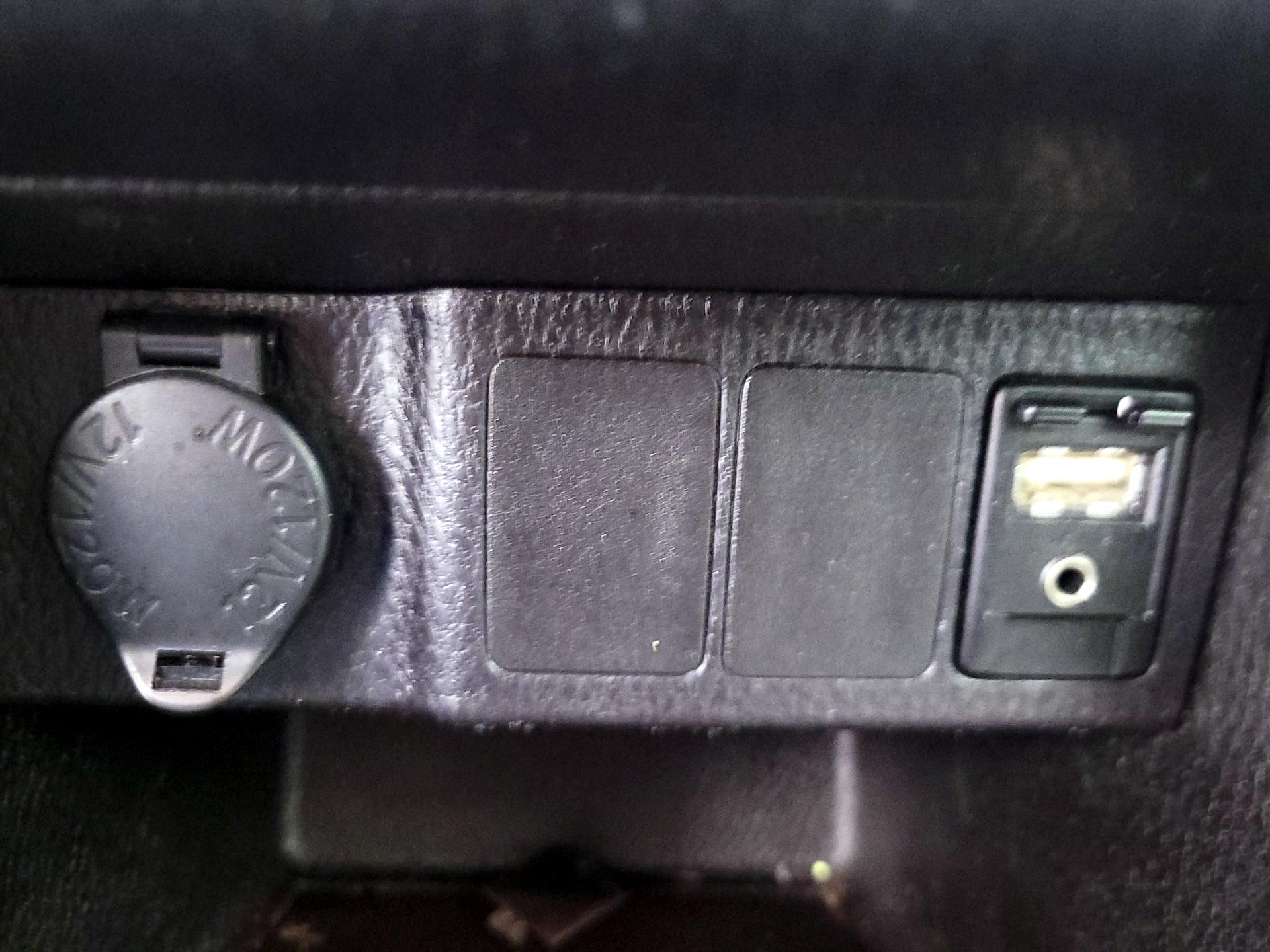 Thumbnail: 2017 Toyota Corolla - 18