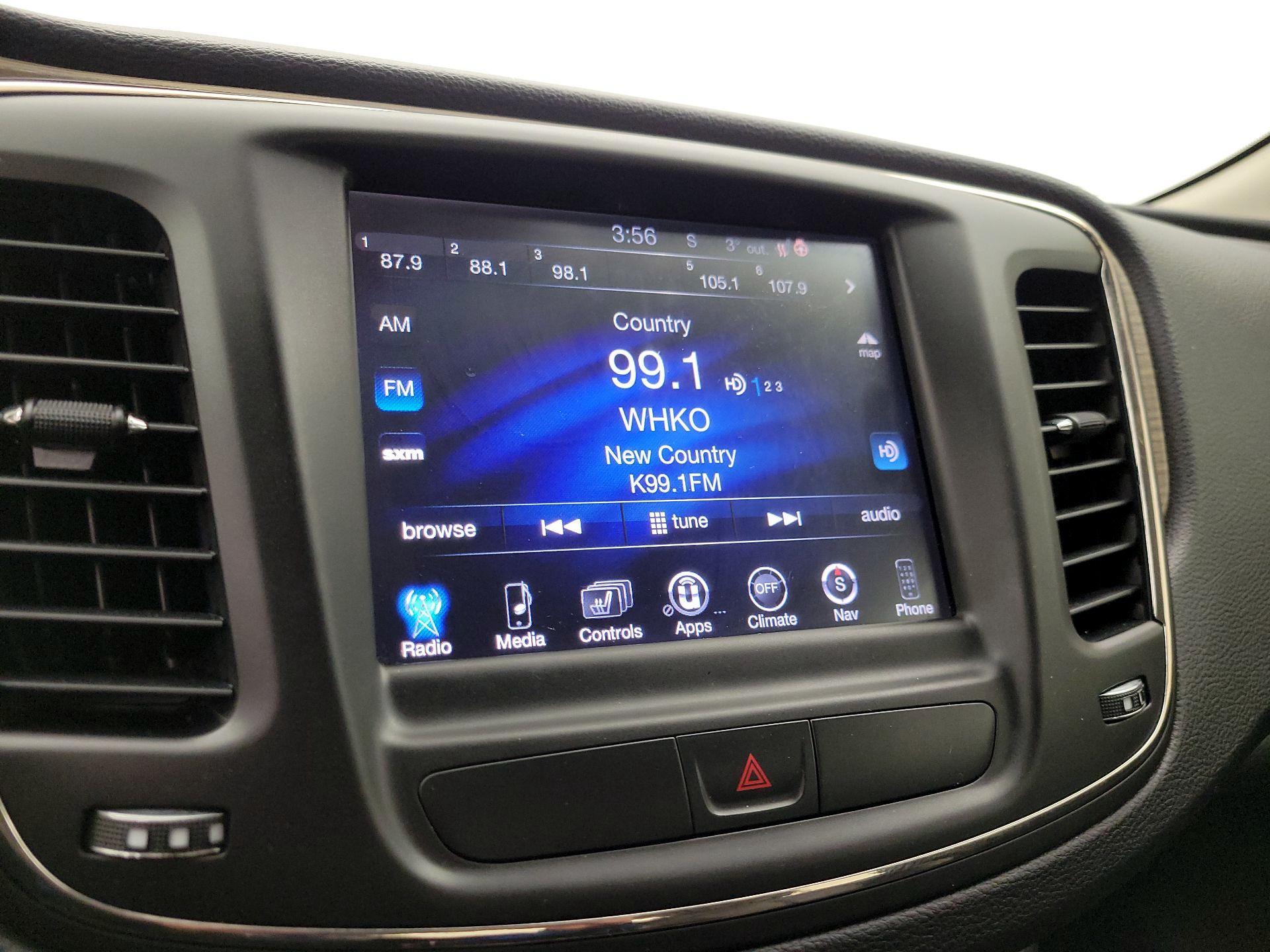 Thumbnail: 2015 Chrysler 200 - 16