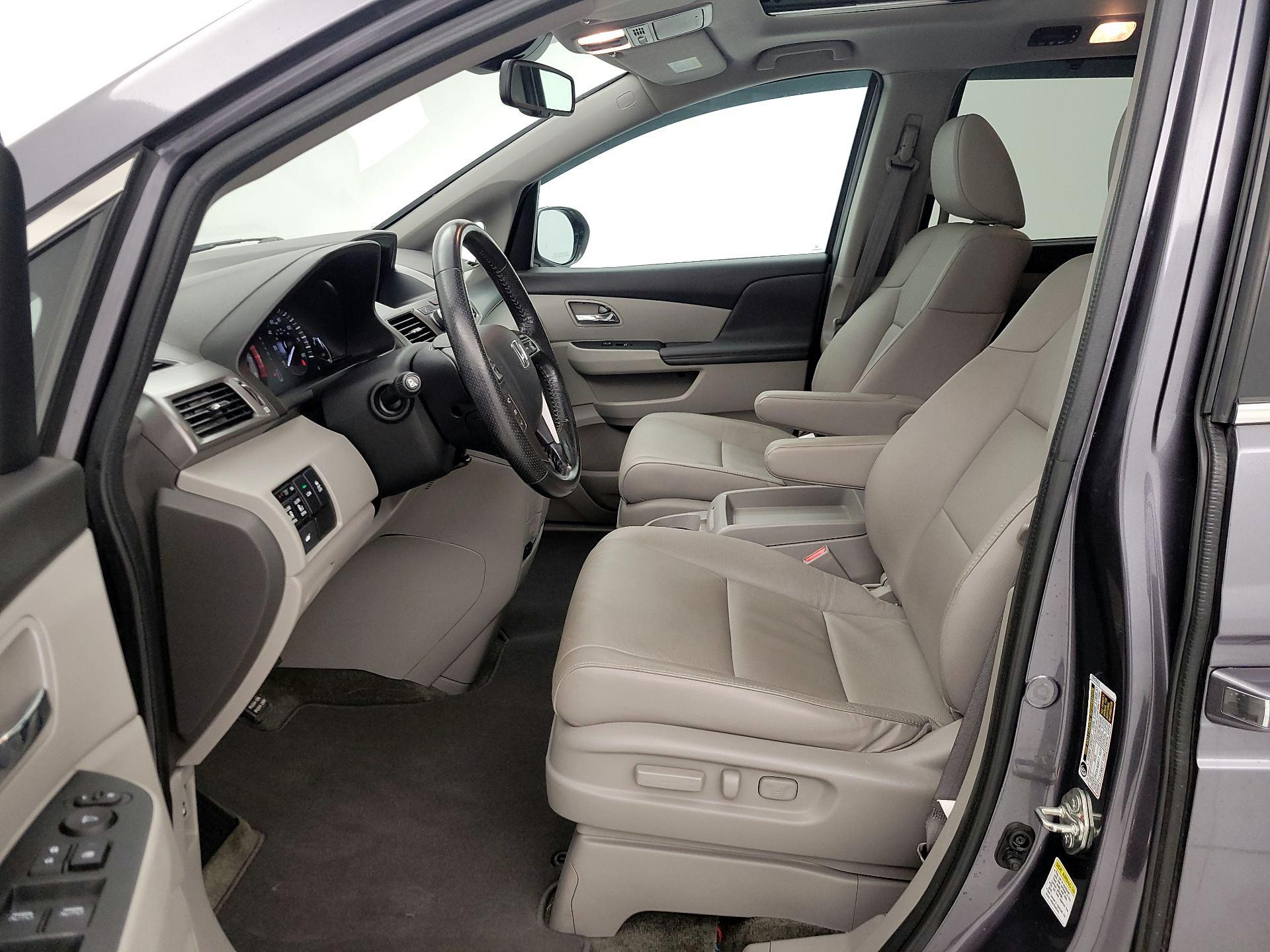 Thumbnail: 2016 Honda Odyssey - 11