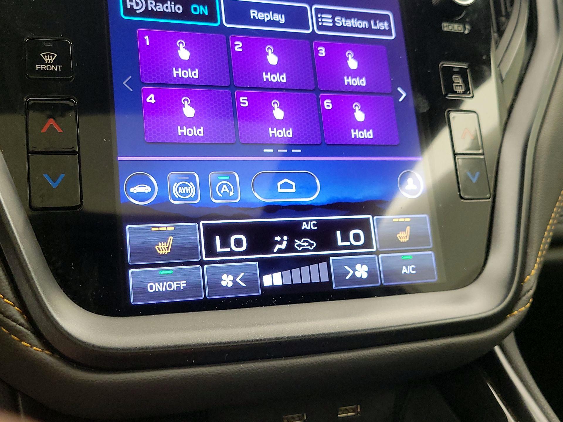 Thumbnail: 2022 Subaru Outback - 17