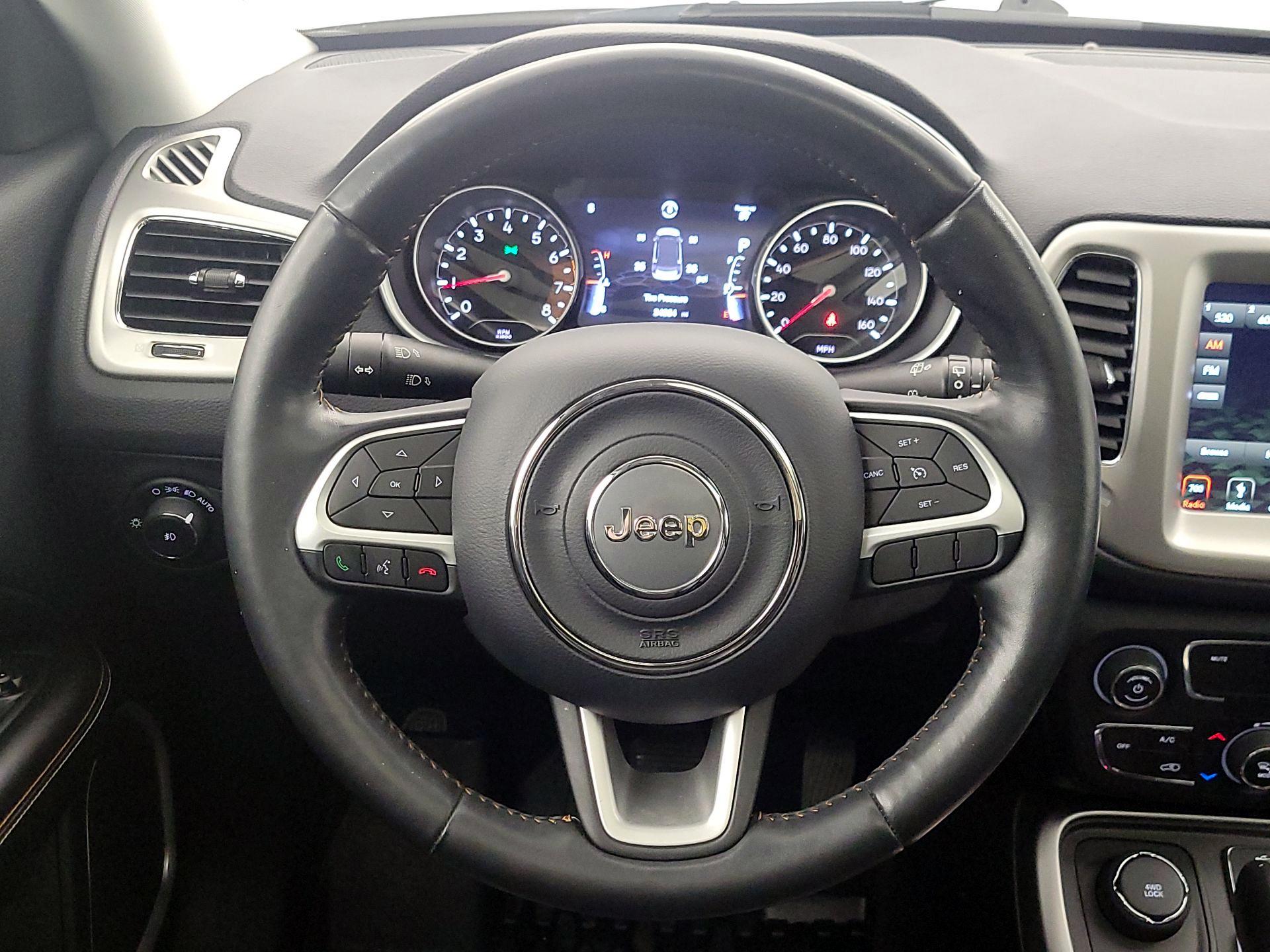 Thumbnail: 2020 Jeep Compass - 10