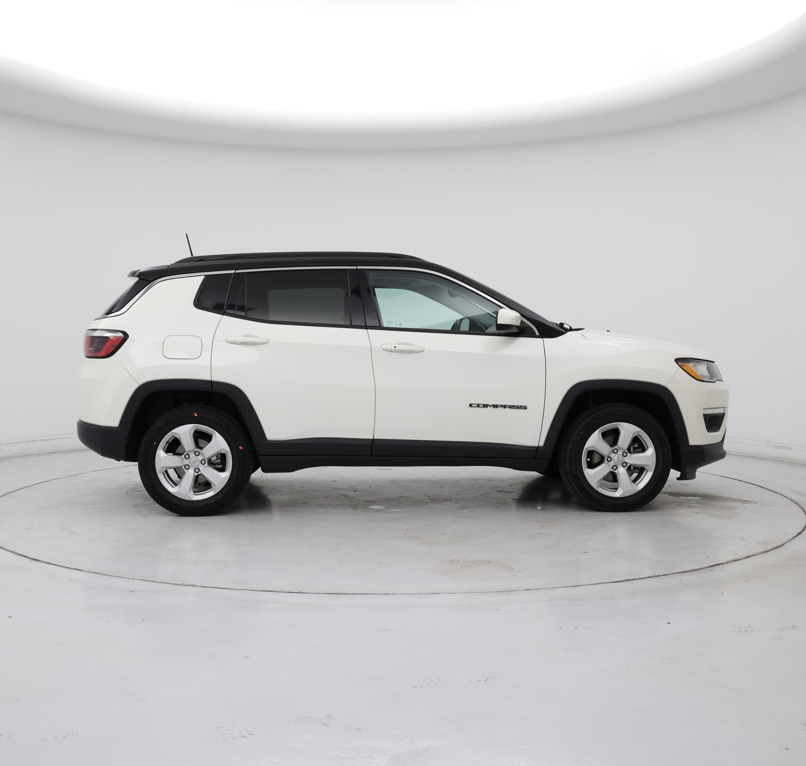 Thumbnail: 2020 Jeep Compass - 7