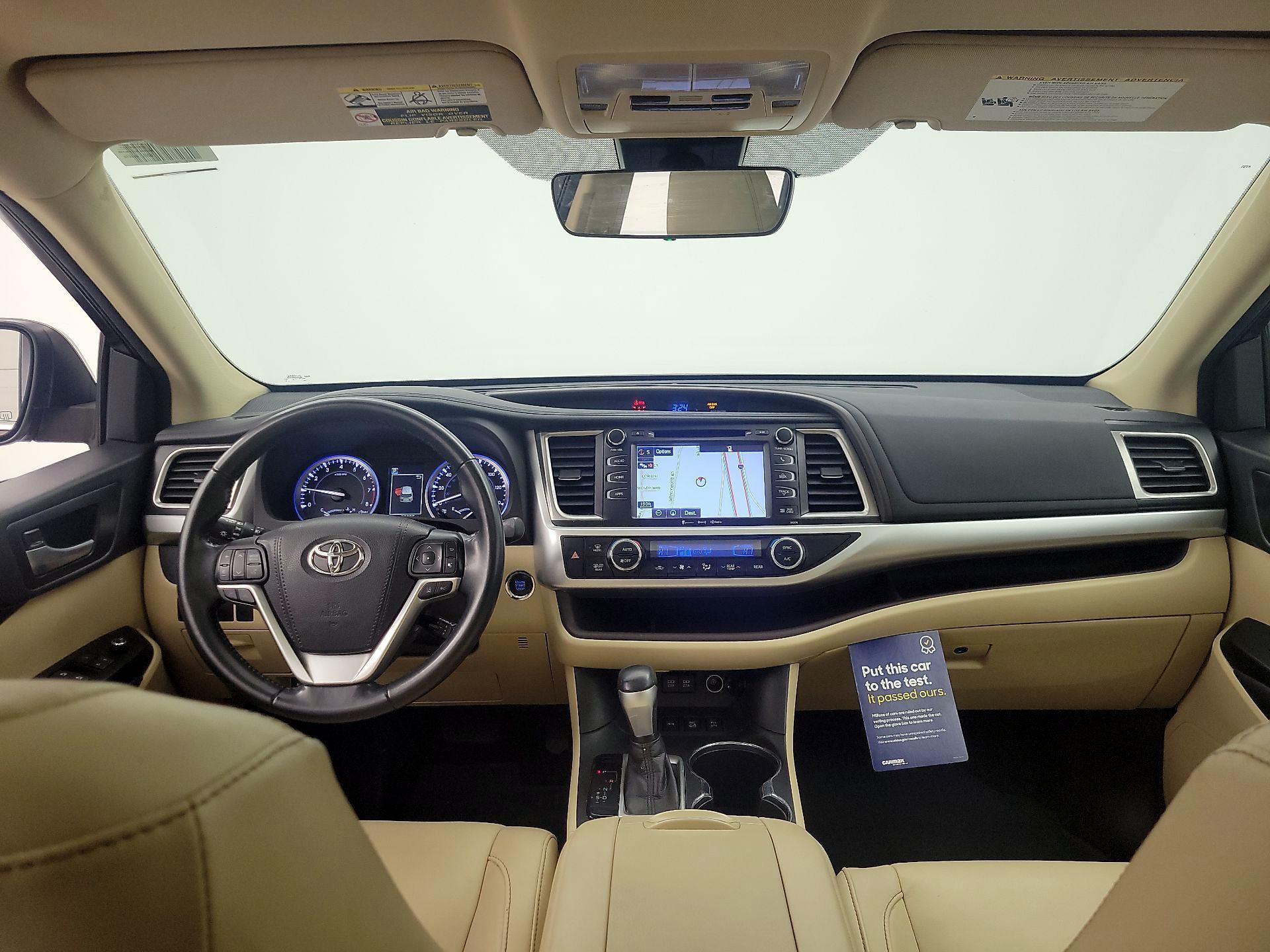 Thumbnail: 2017 Toyota Highlander - 9