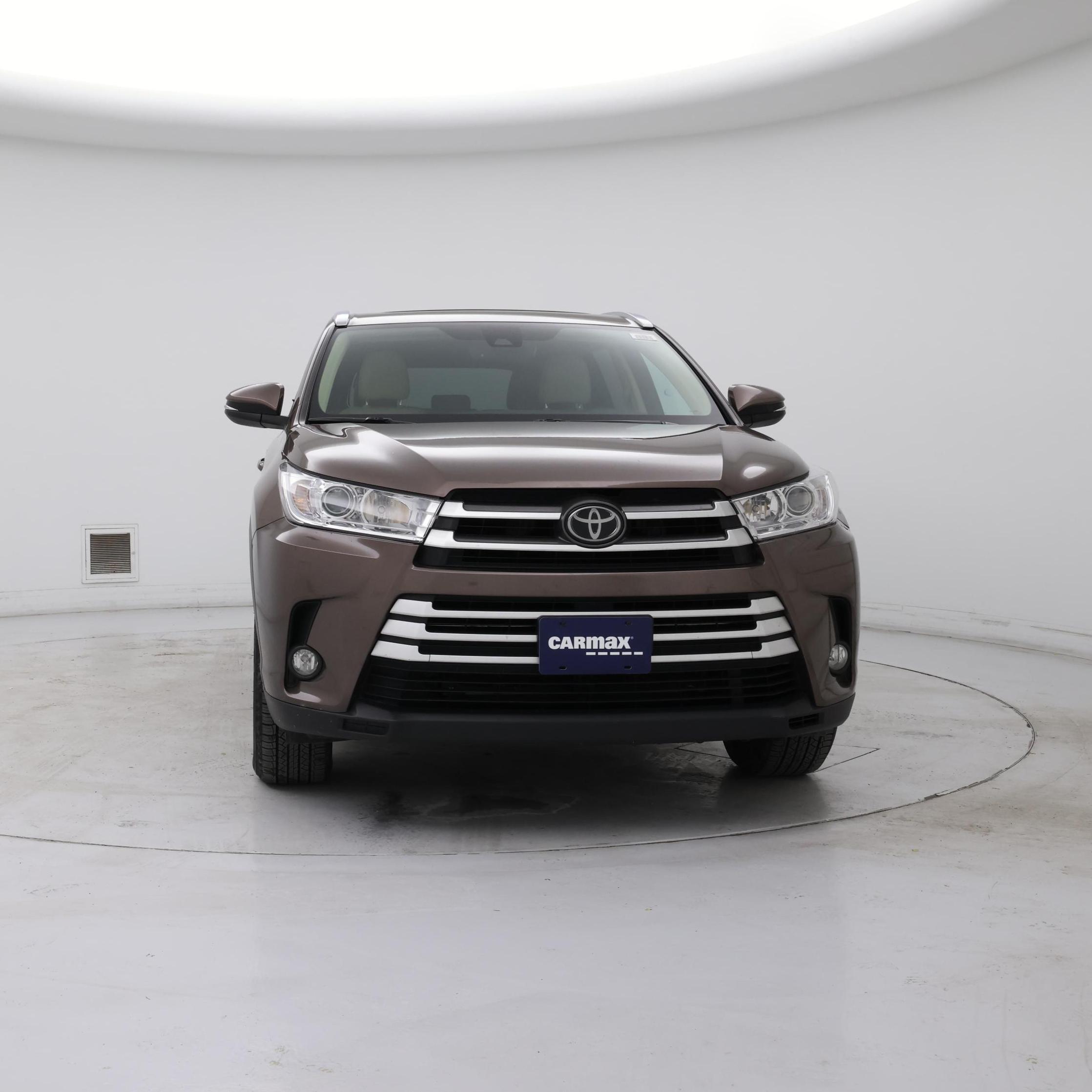 Thumbnail: 2017 Toyota Highlander - 5