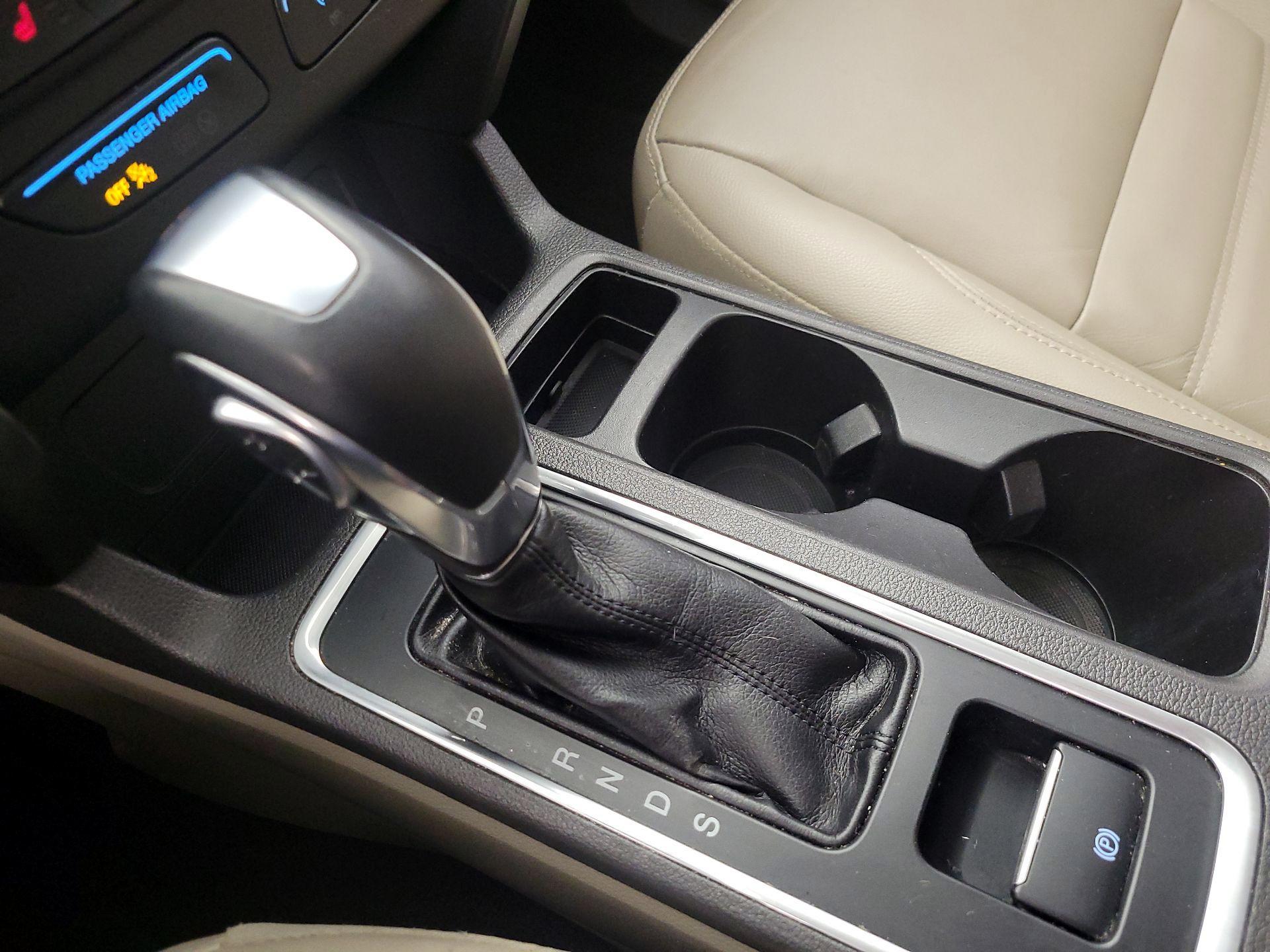 Thumbnail: 2018 Ford Escape - 17