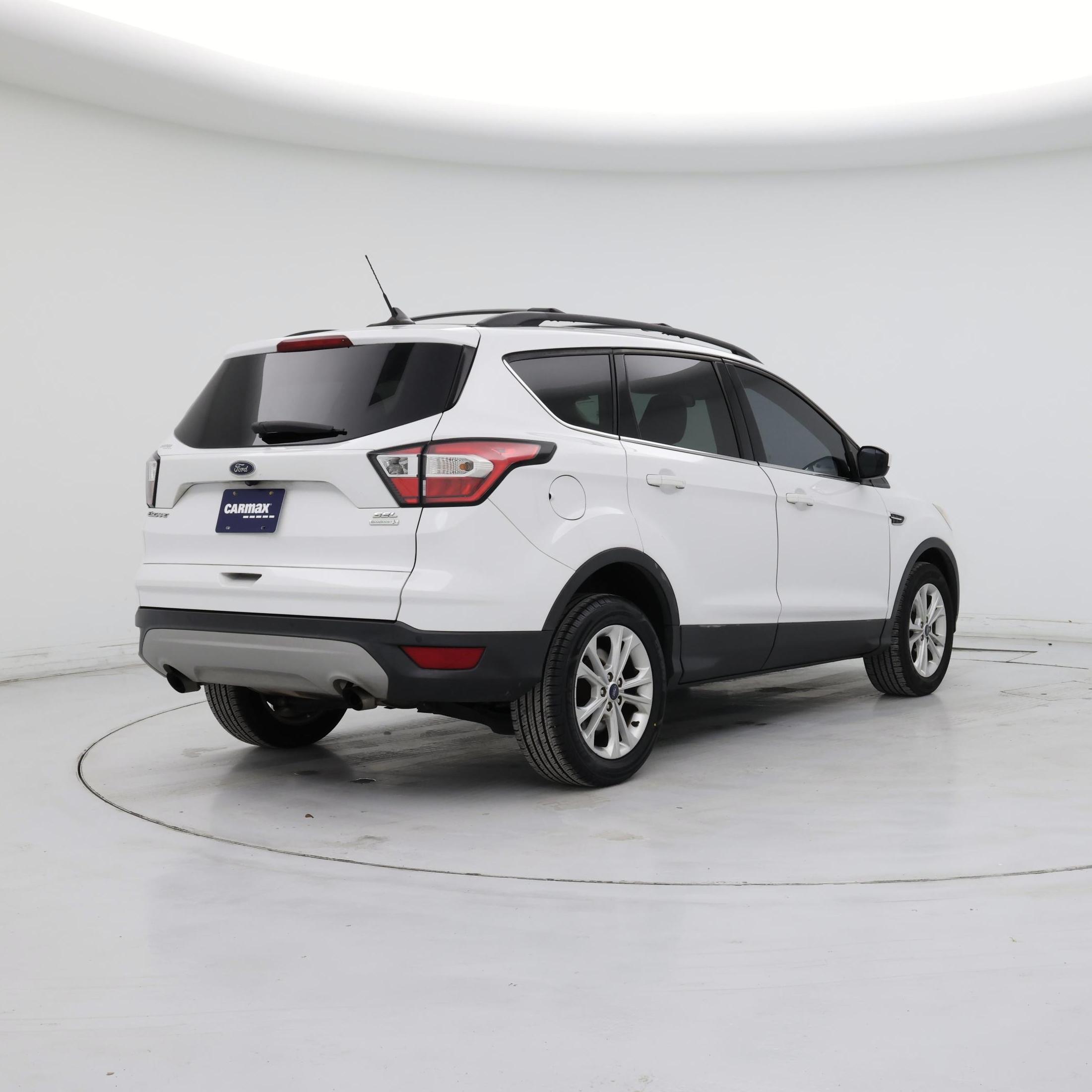 Thumbnail: 2018 Ford Escape - 8