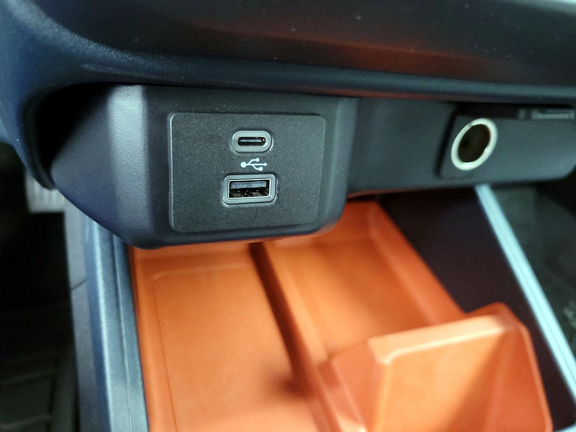 Thumbnail: 2022 Ford Maverick - 18