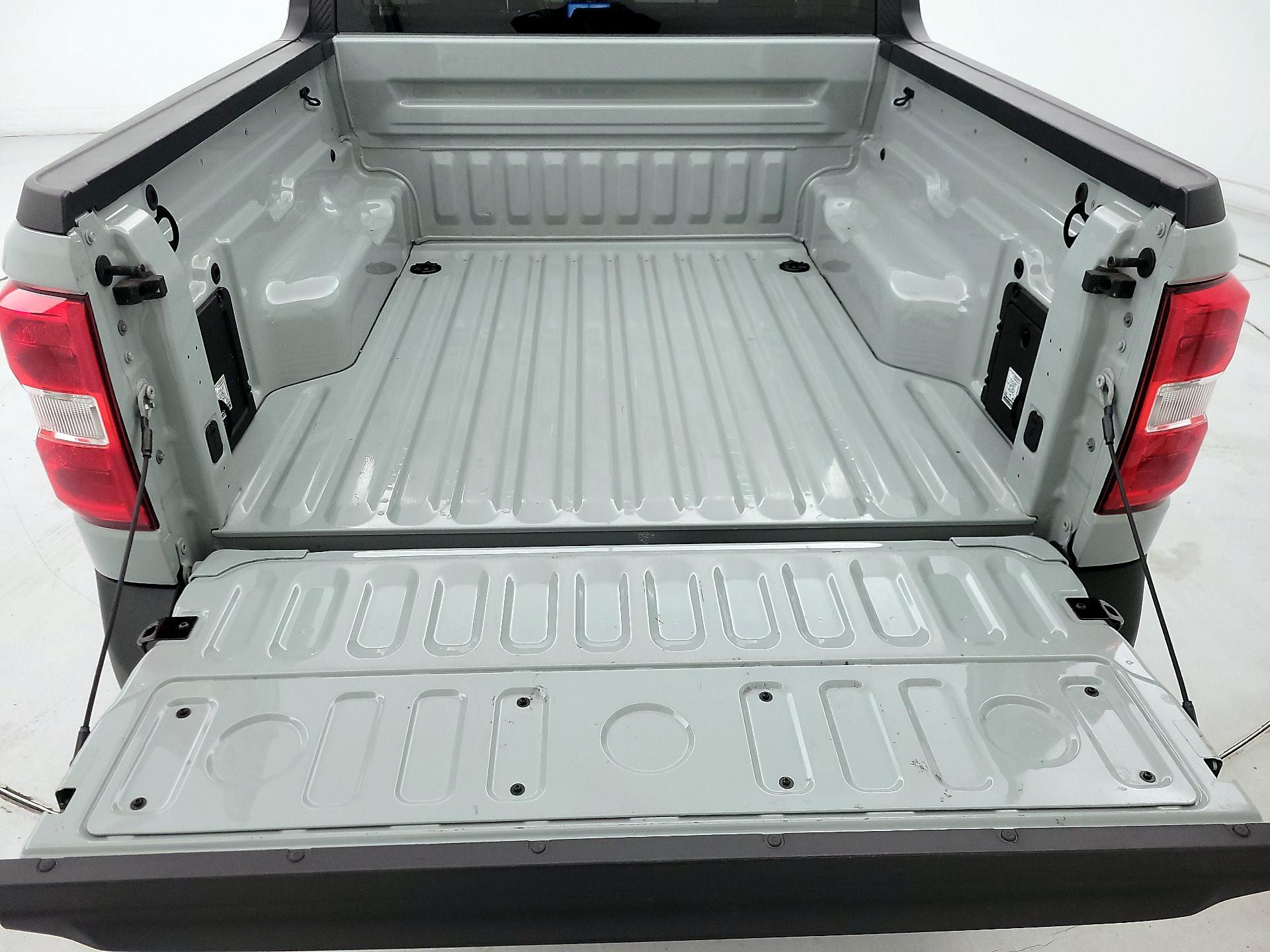 Thumbnail: 2022 Ford Maverick - 20