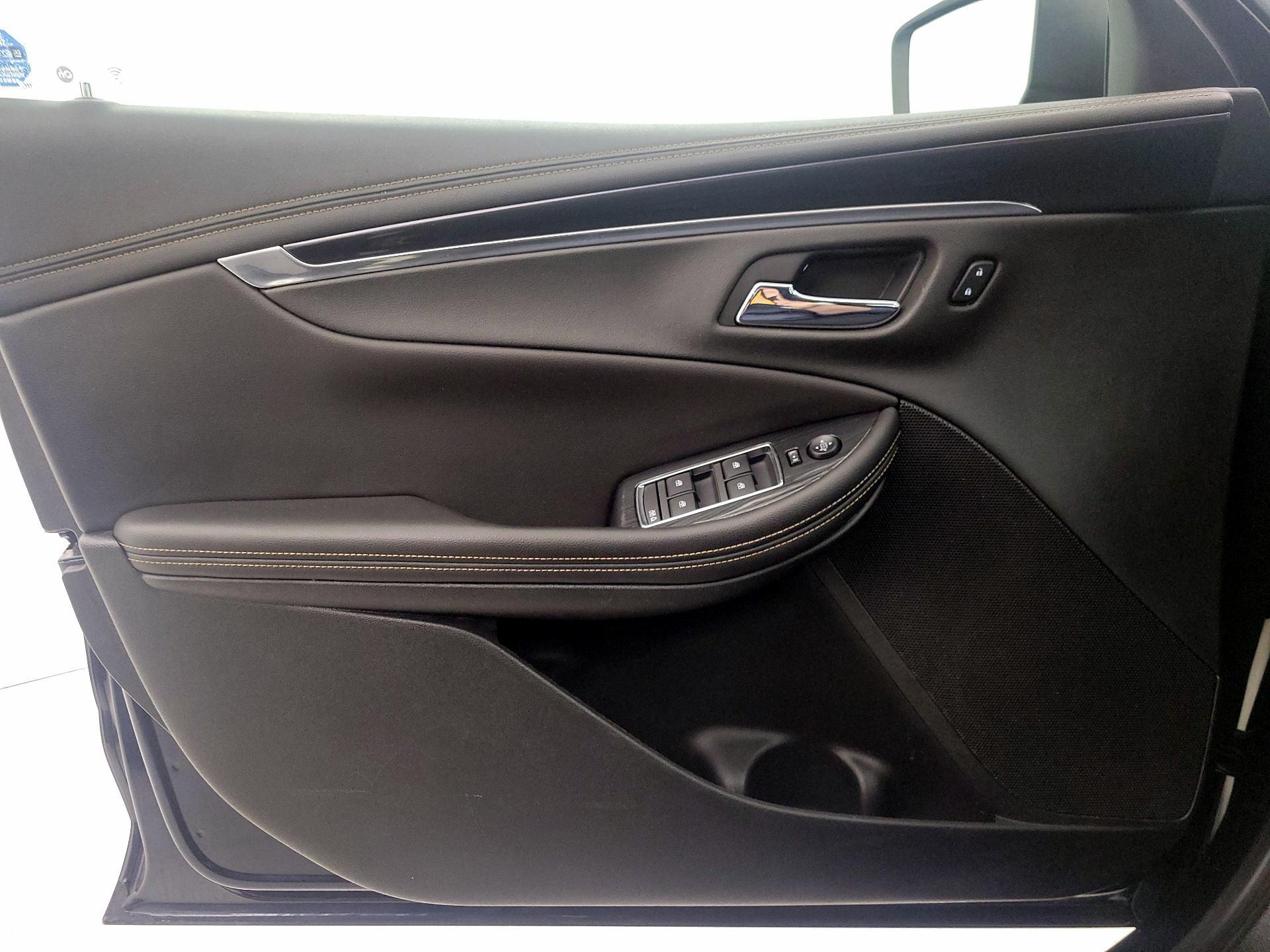 Thumbnail: 2019 Chevrolet Impala - 12