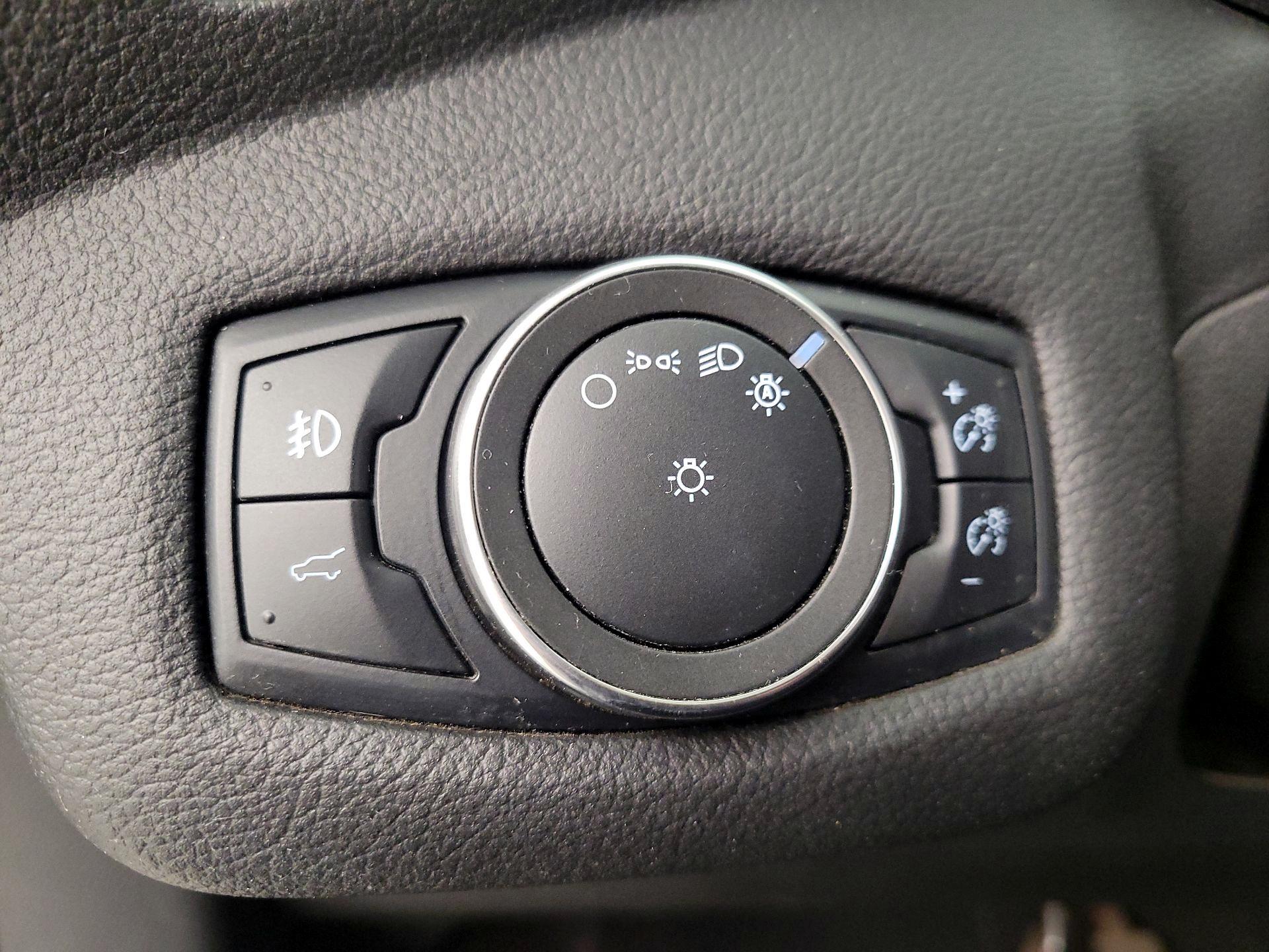 Thumbnail: 2019 Ford Escape - 13