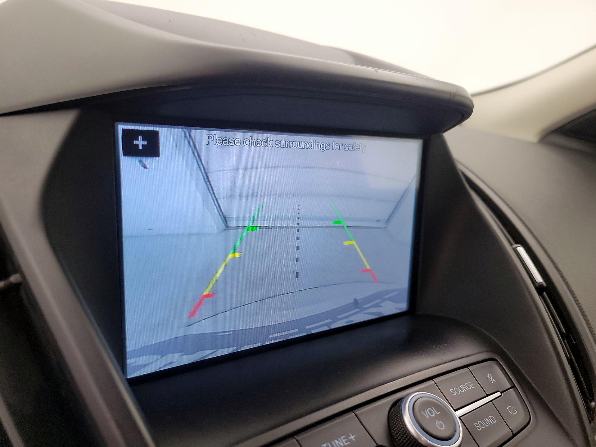 Thumbnail: 2019 Ford Escape - 14