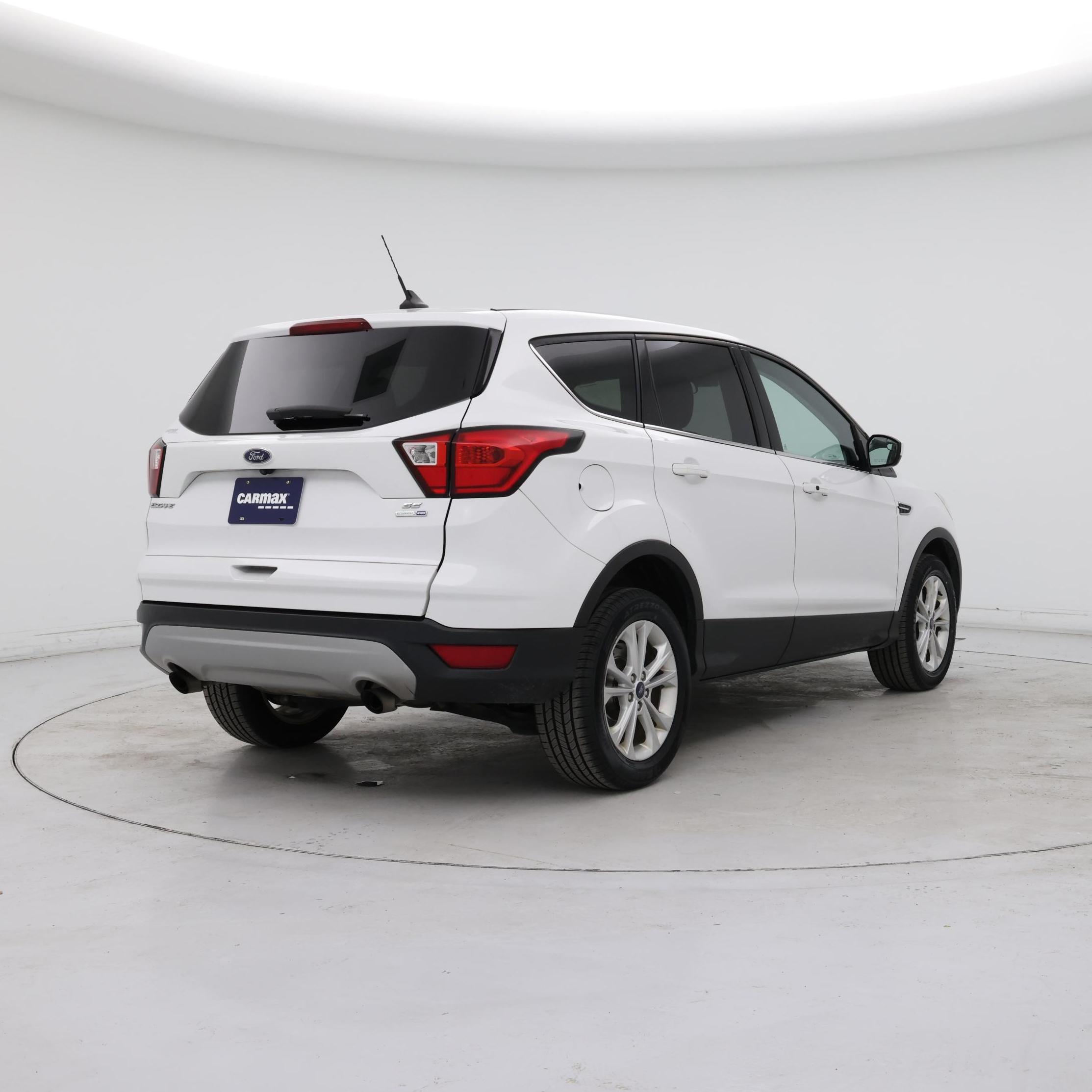 Thumbnail: 2019 Ford Escape - 8