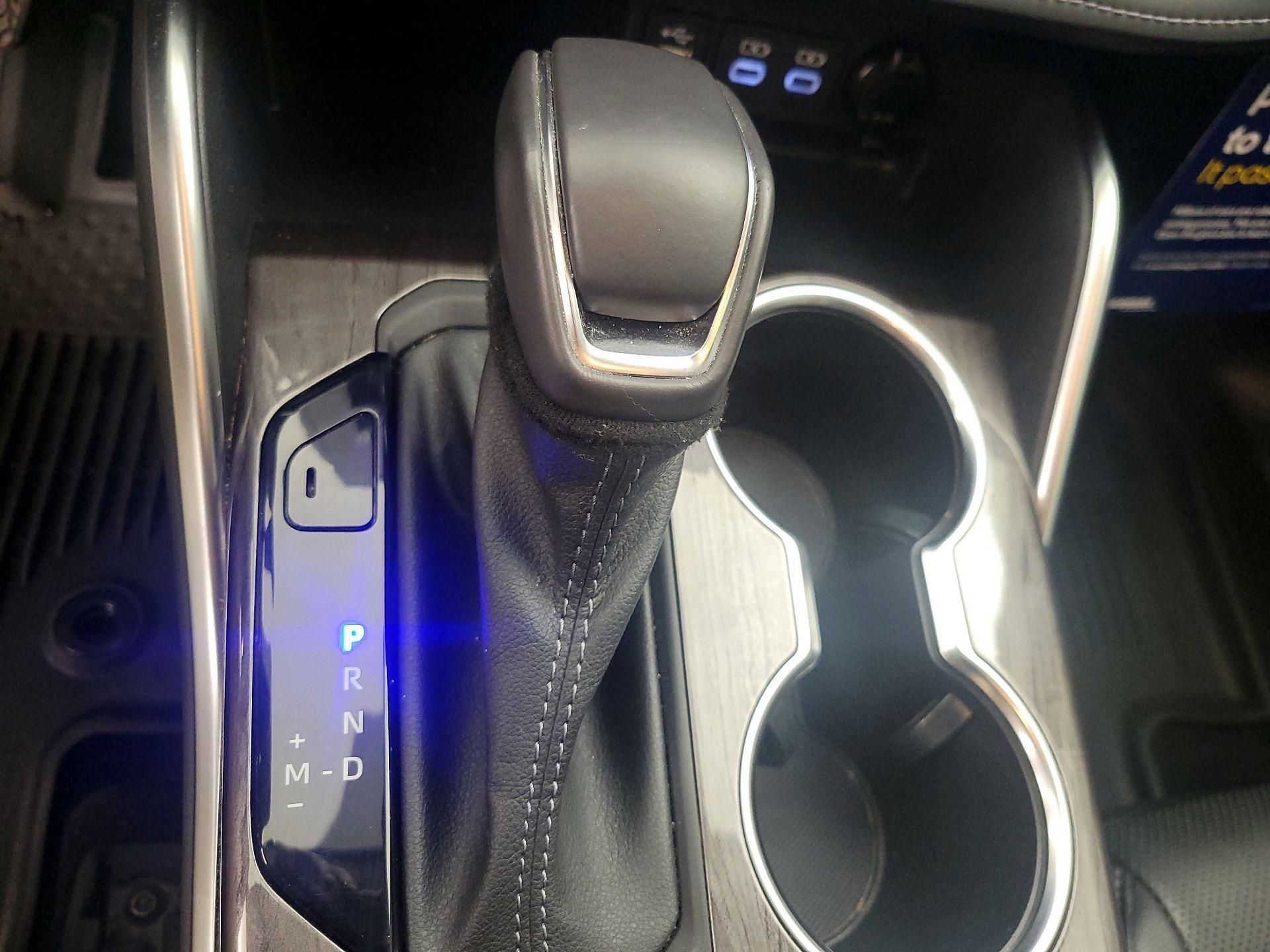 Thumbnail: 2023 Toyota Highlander - 17