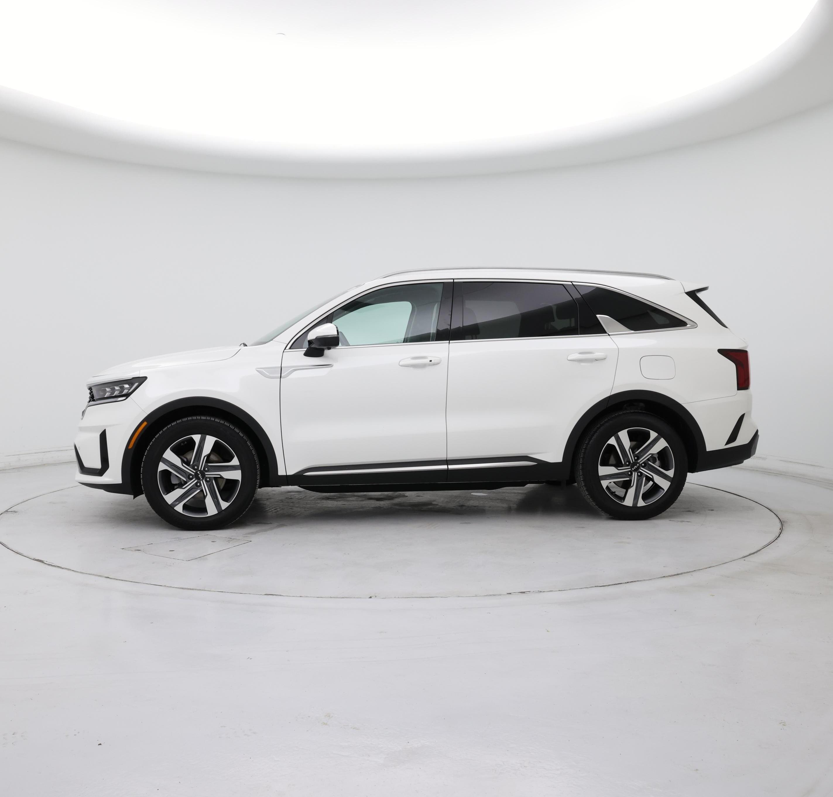 Thumbnail: 2024 Kia Sorento - 3