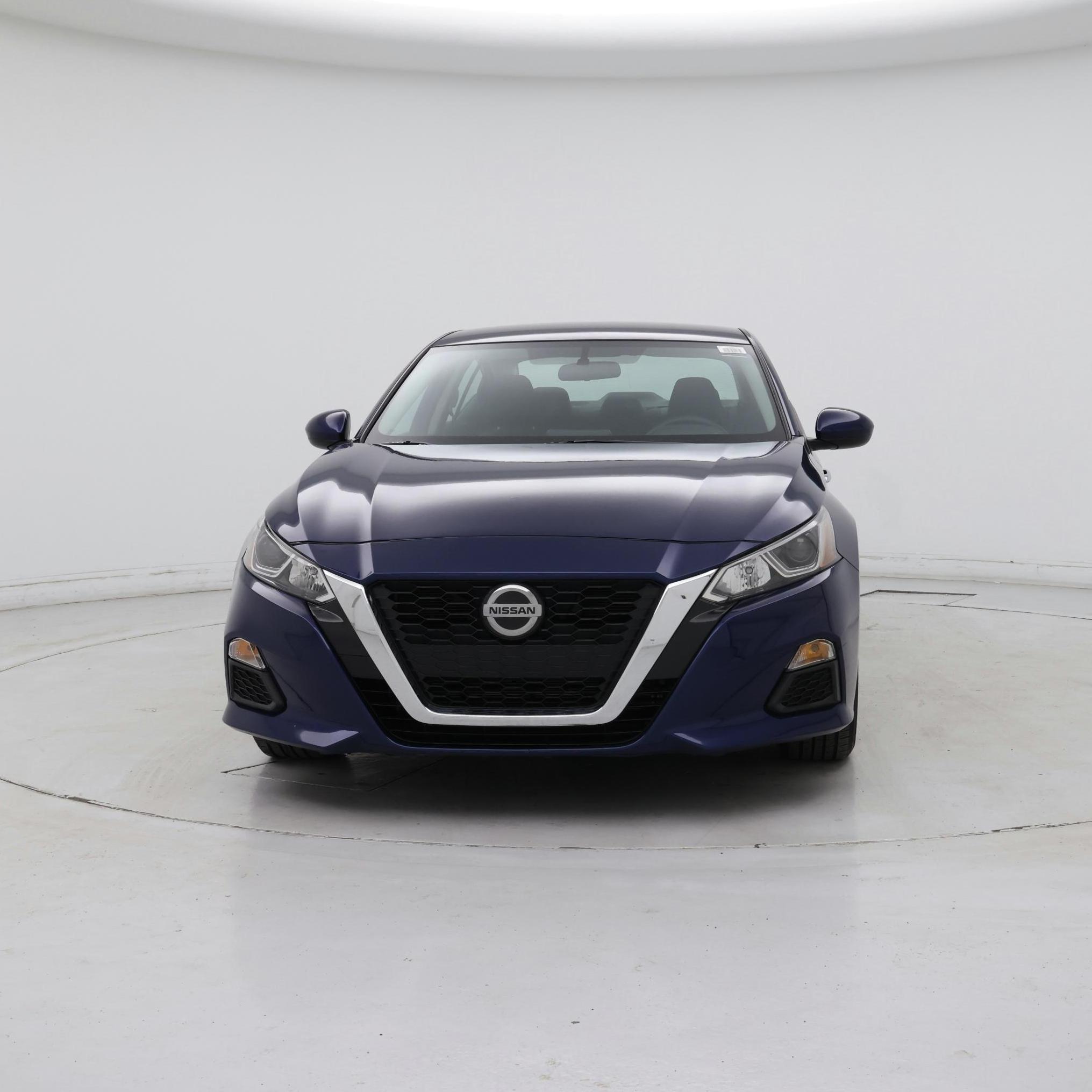 Thumbnail: 2020 Nissan Altima - 5