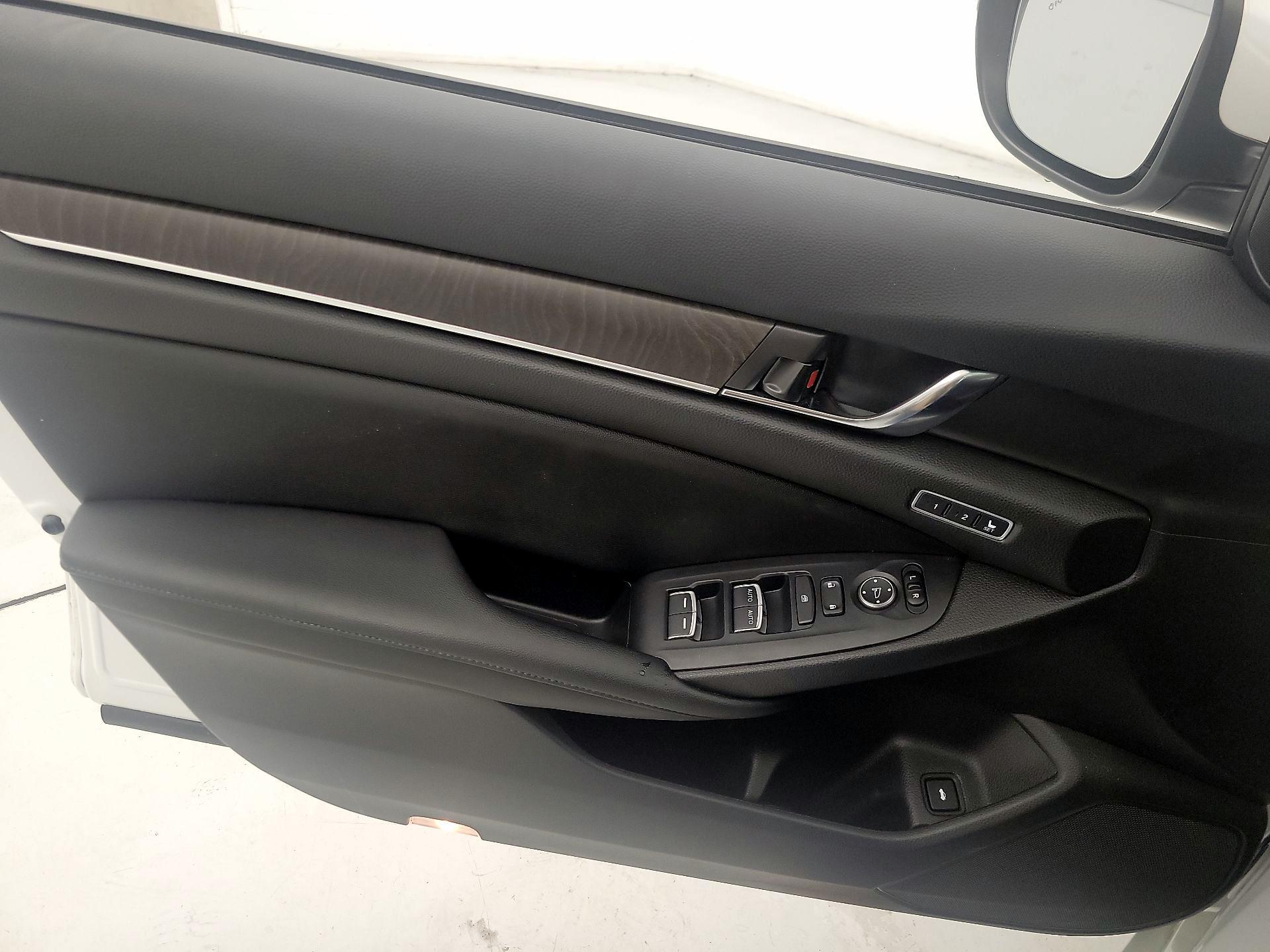 Thumbnail: 2021 Honda Accord - 12