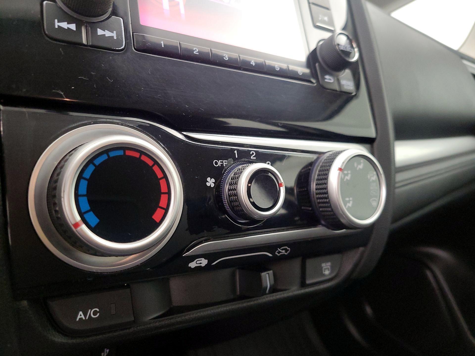 Thumbnail: 2015 Honda Fit - 16