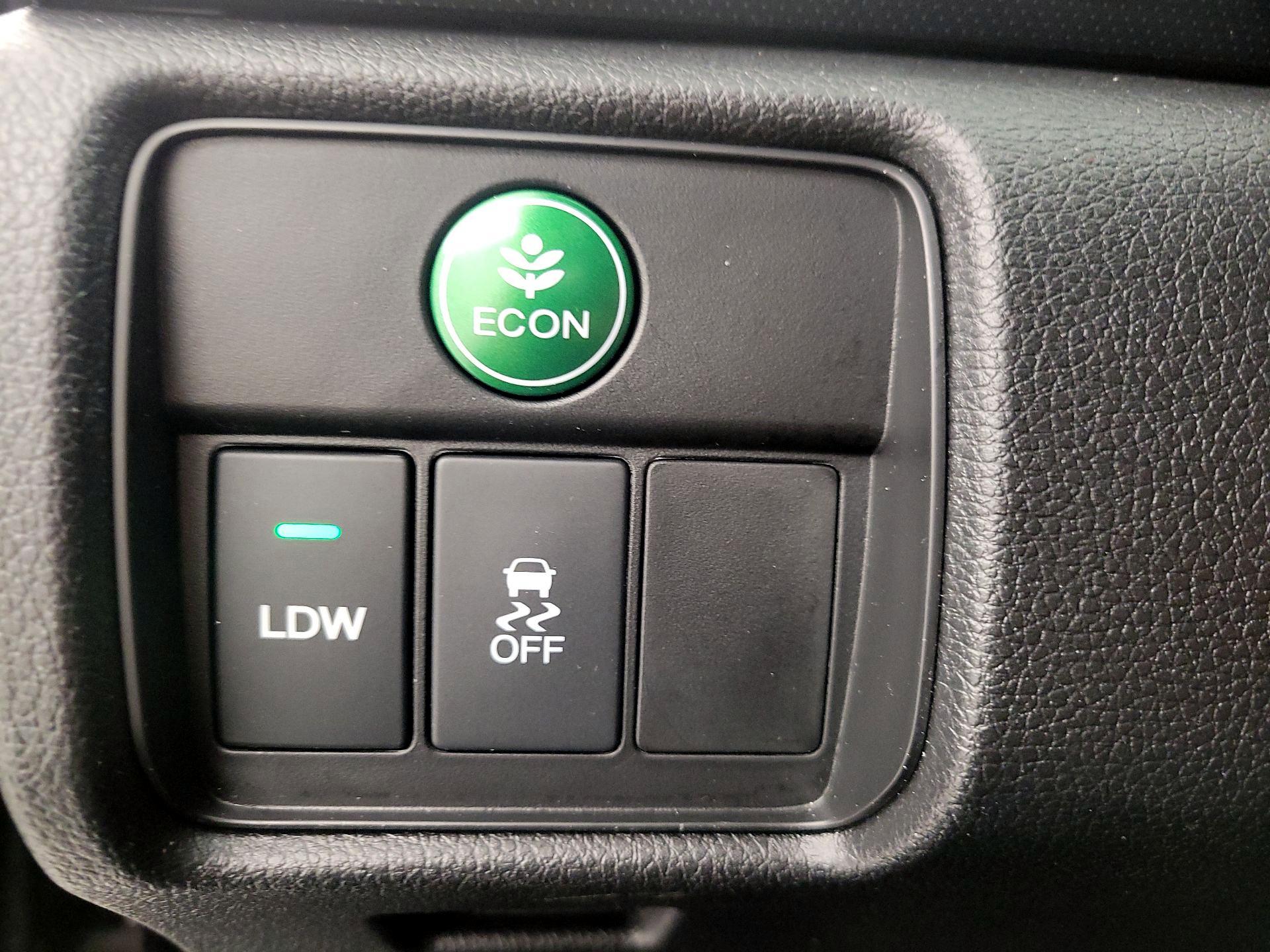 Thumbnail: 2015 Honda Accord - 13