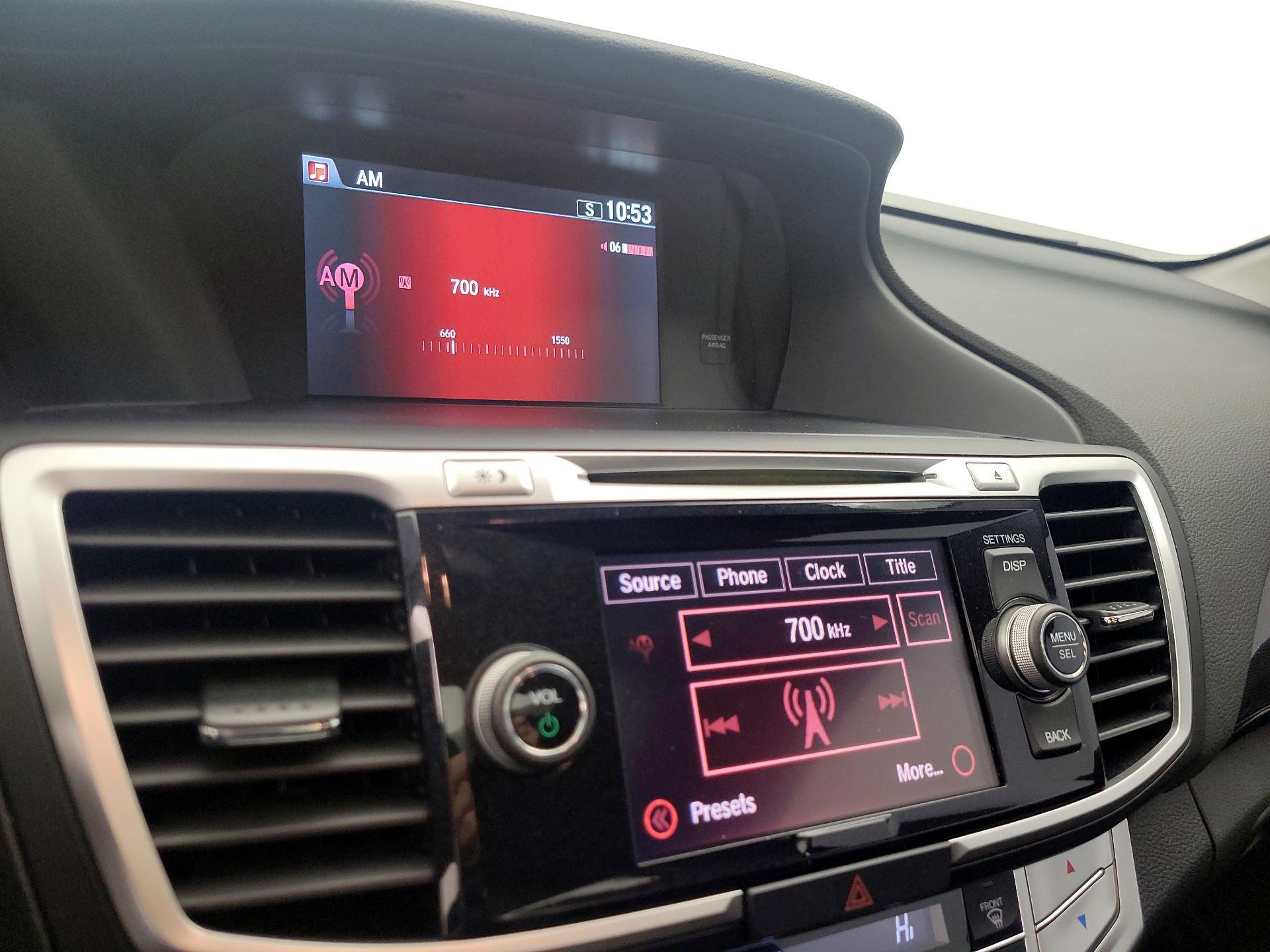 Thumbnail: 2015 Honda Accord - 15