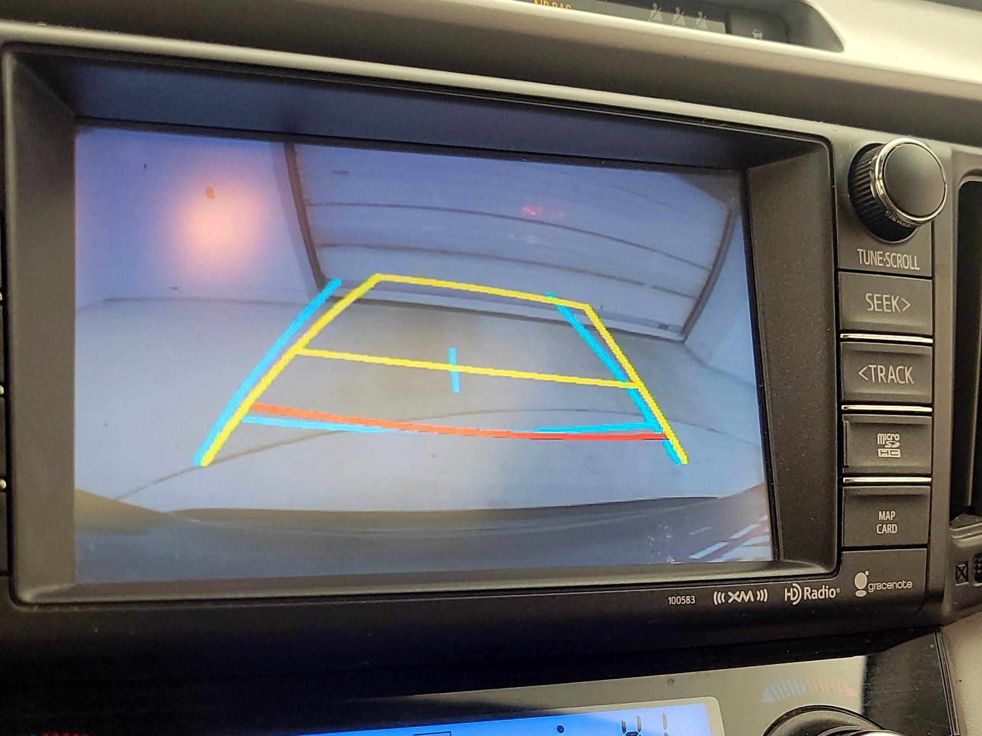 Thumbnail: 2017 Toyota RAV4 - 15