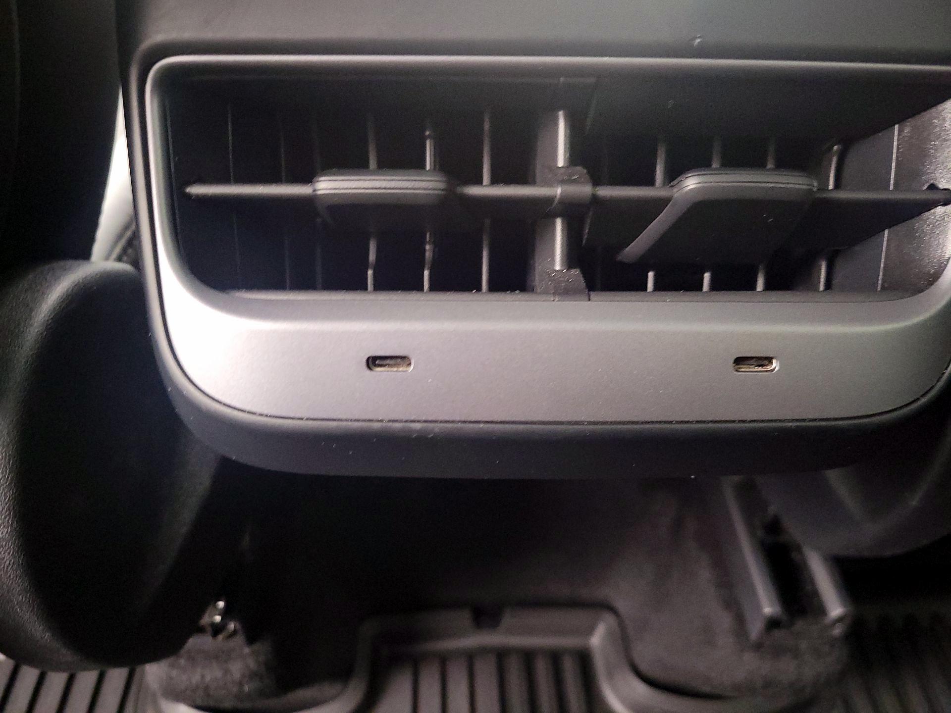 Thumbnail: 2023 Tesla Model Y - 18