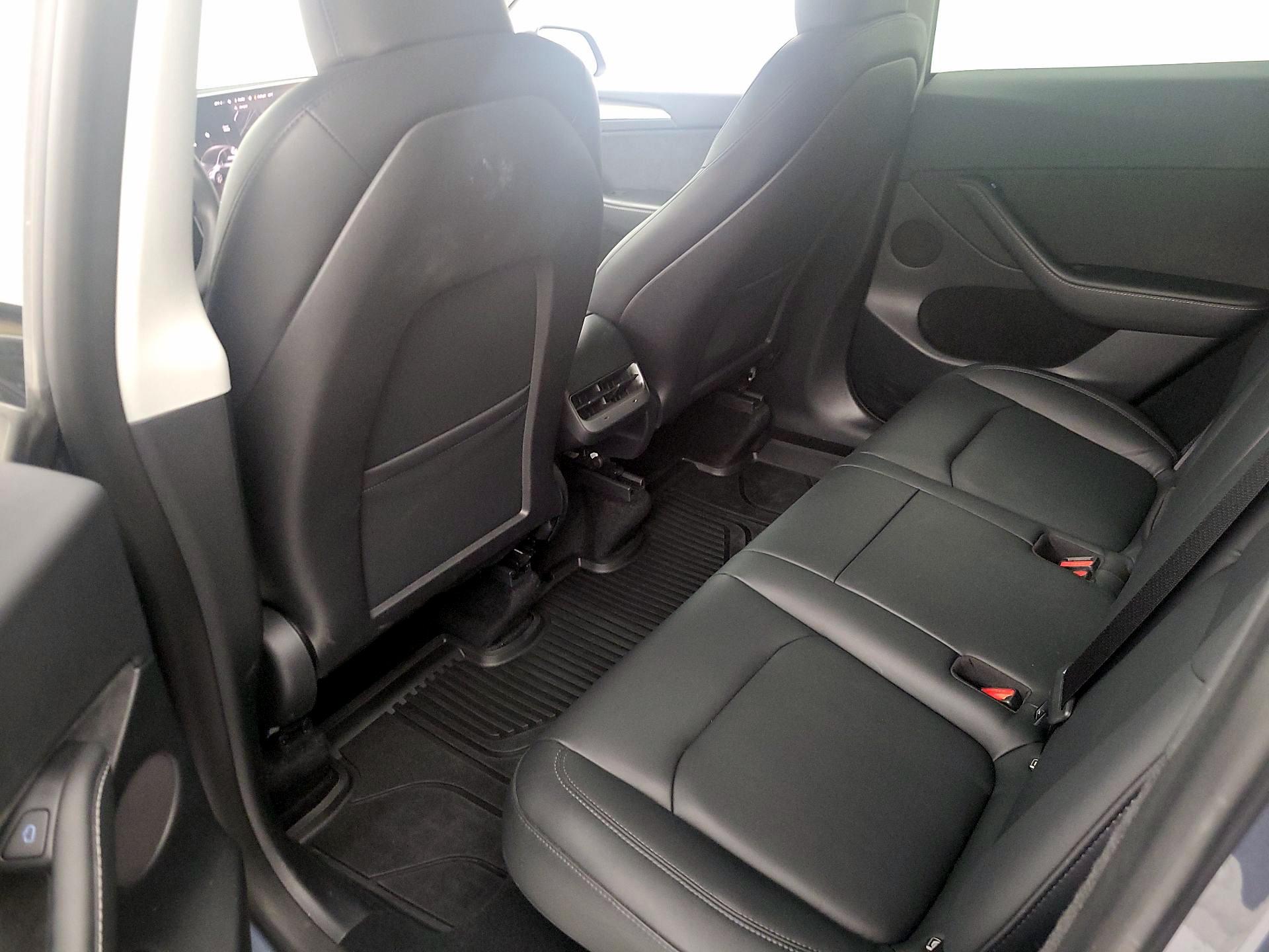 Thumbnail: 2023 Tesla Model Y - 20