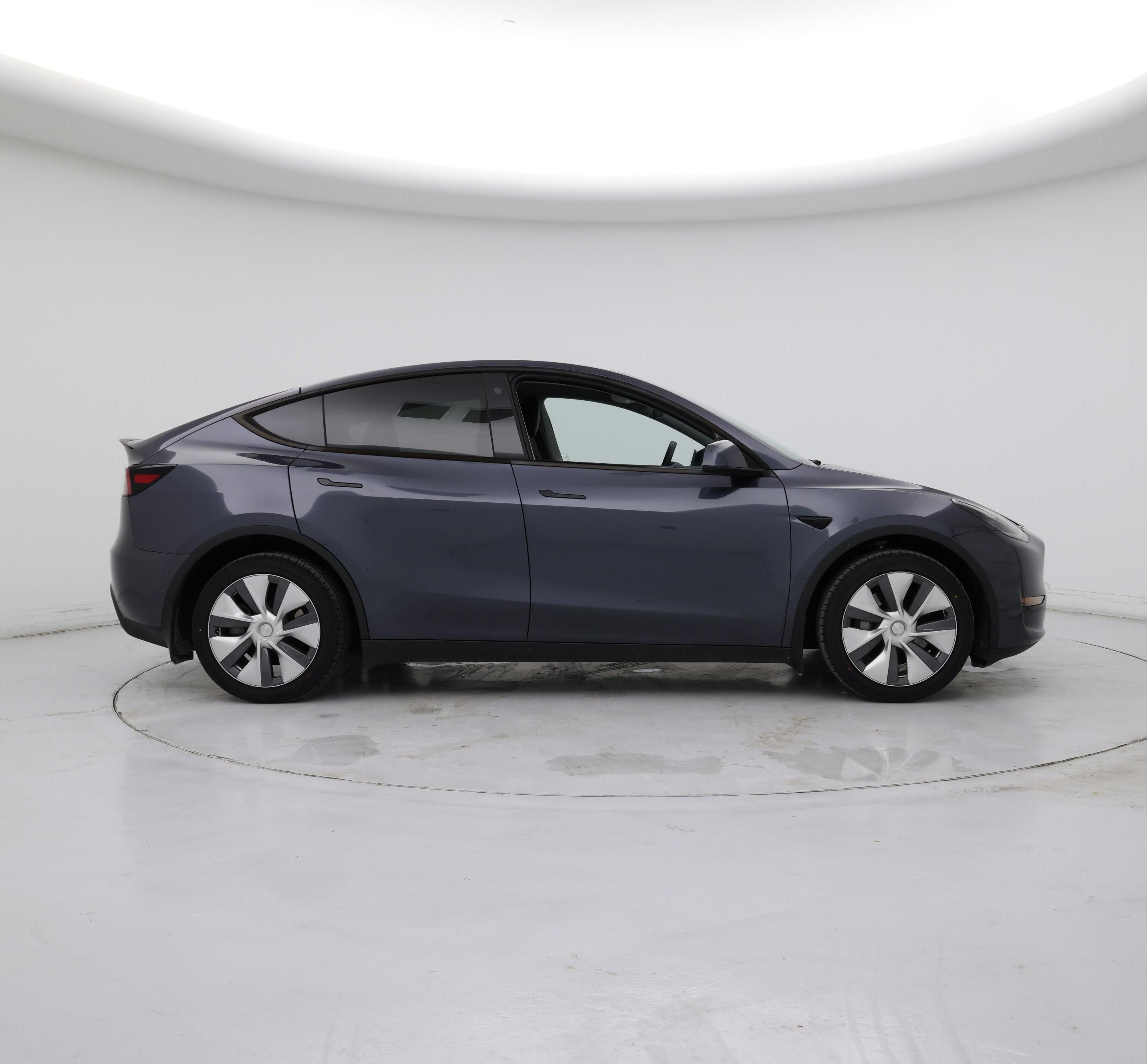 Thumbnail: 2023 Tesla Model Y - 7
