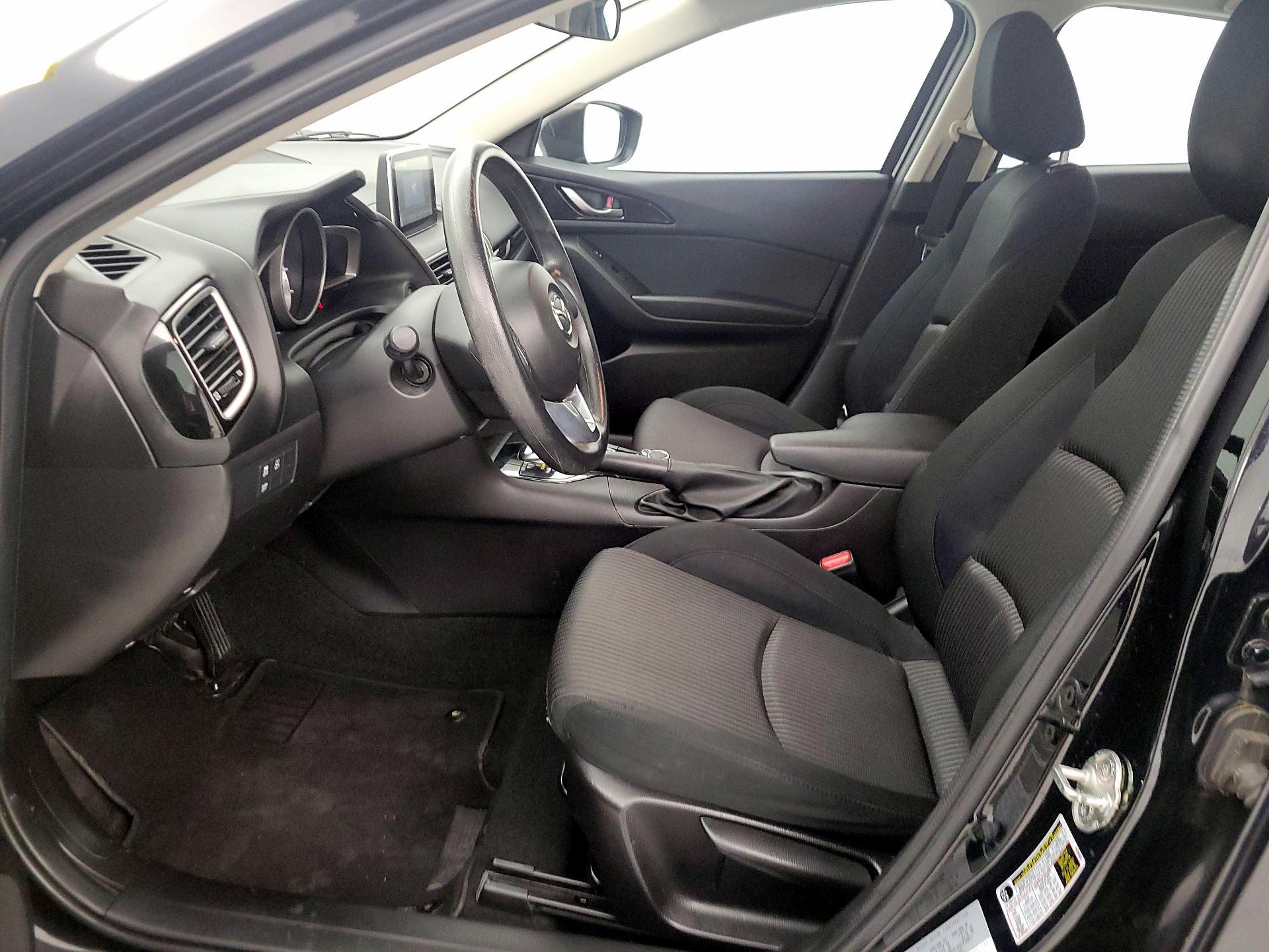 Thumbnail: 2016 Mazda Mazda3 - 11