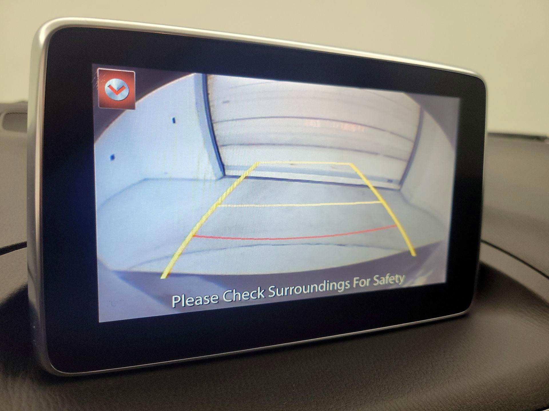 Thumbnail: 2016 Mazda Mazda3 - 14