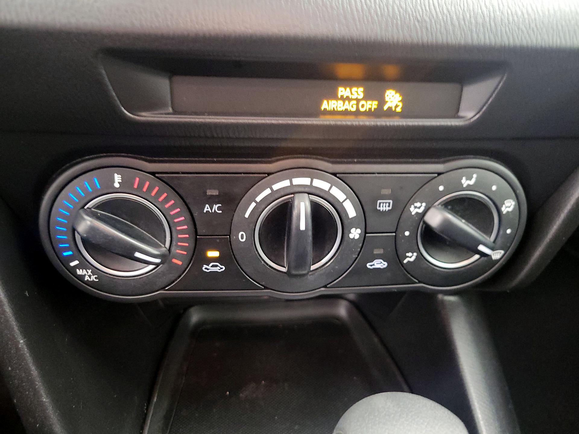 Thumbnail: 2016 Mazda Mazda3 - 16