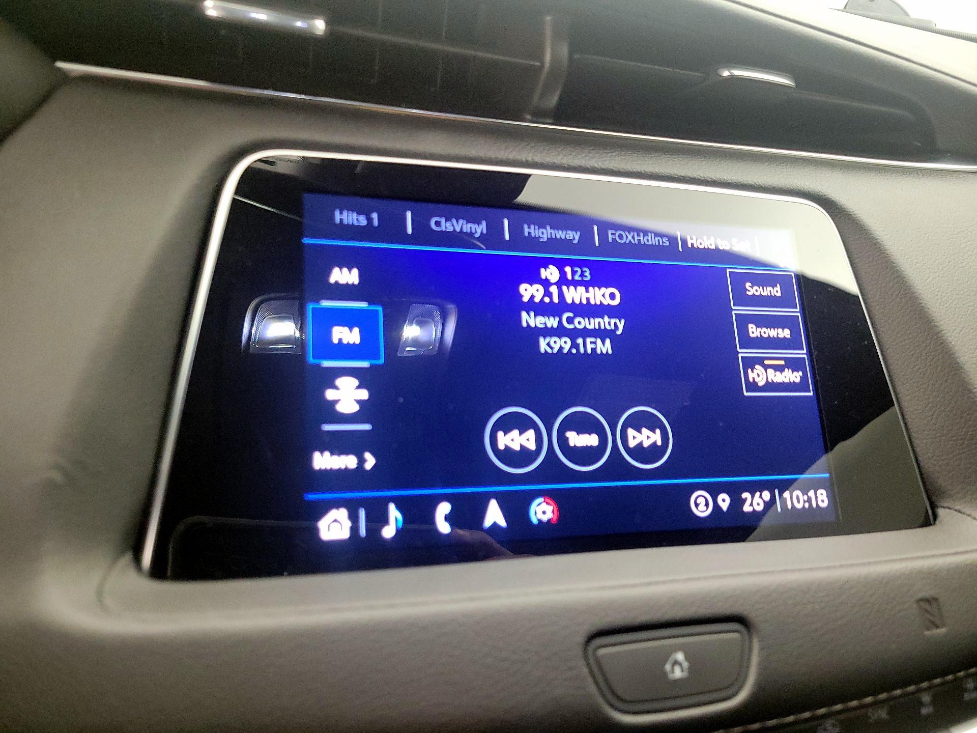 Thumbnail: 2021 Cadillac XT4 - 16