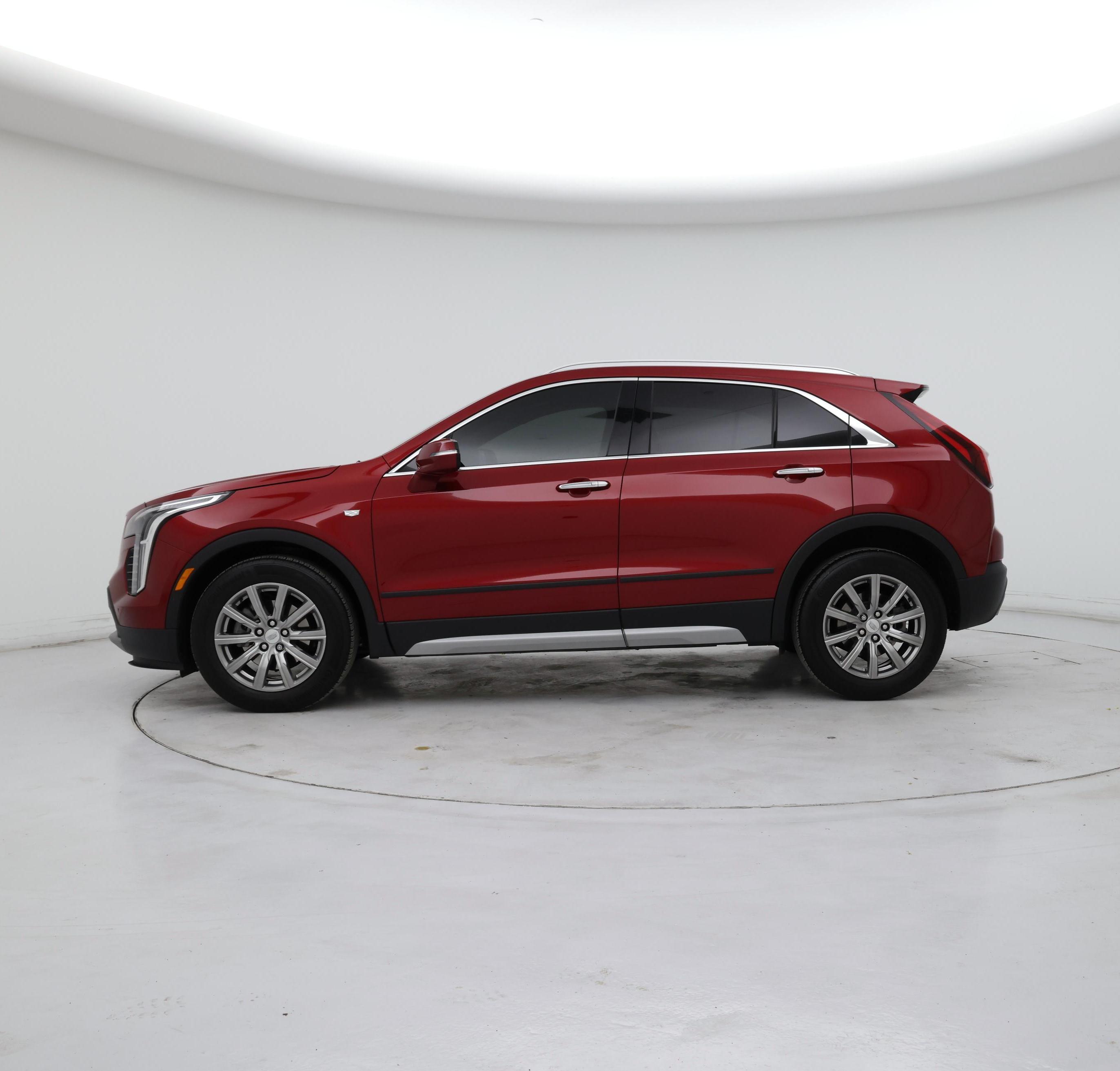 Thumbnail: 2021 Cadillac XT4 - 3