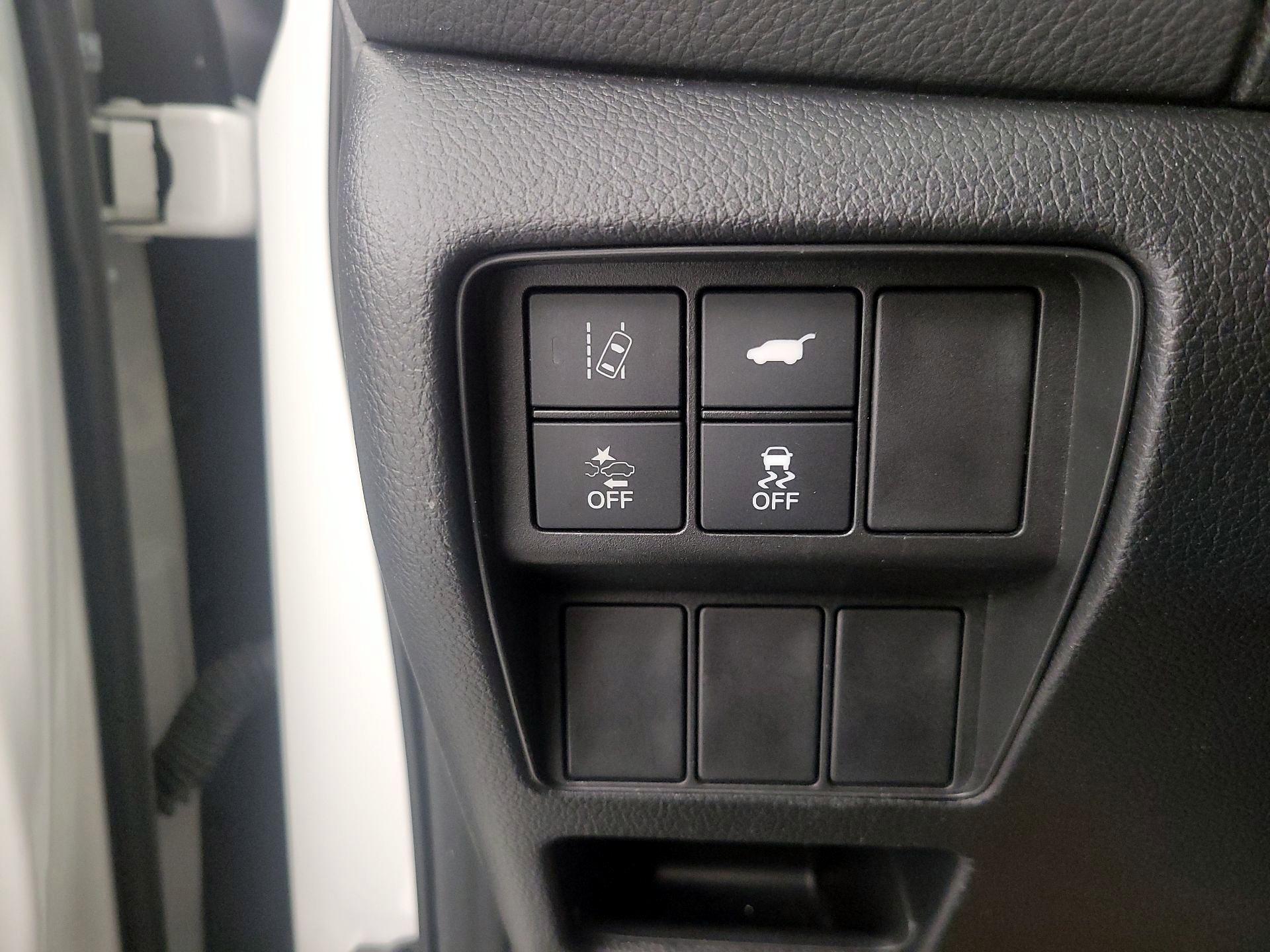 Thumbnail: 2017 Honda CR-V - 13