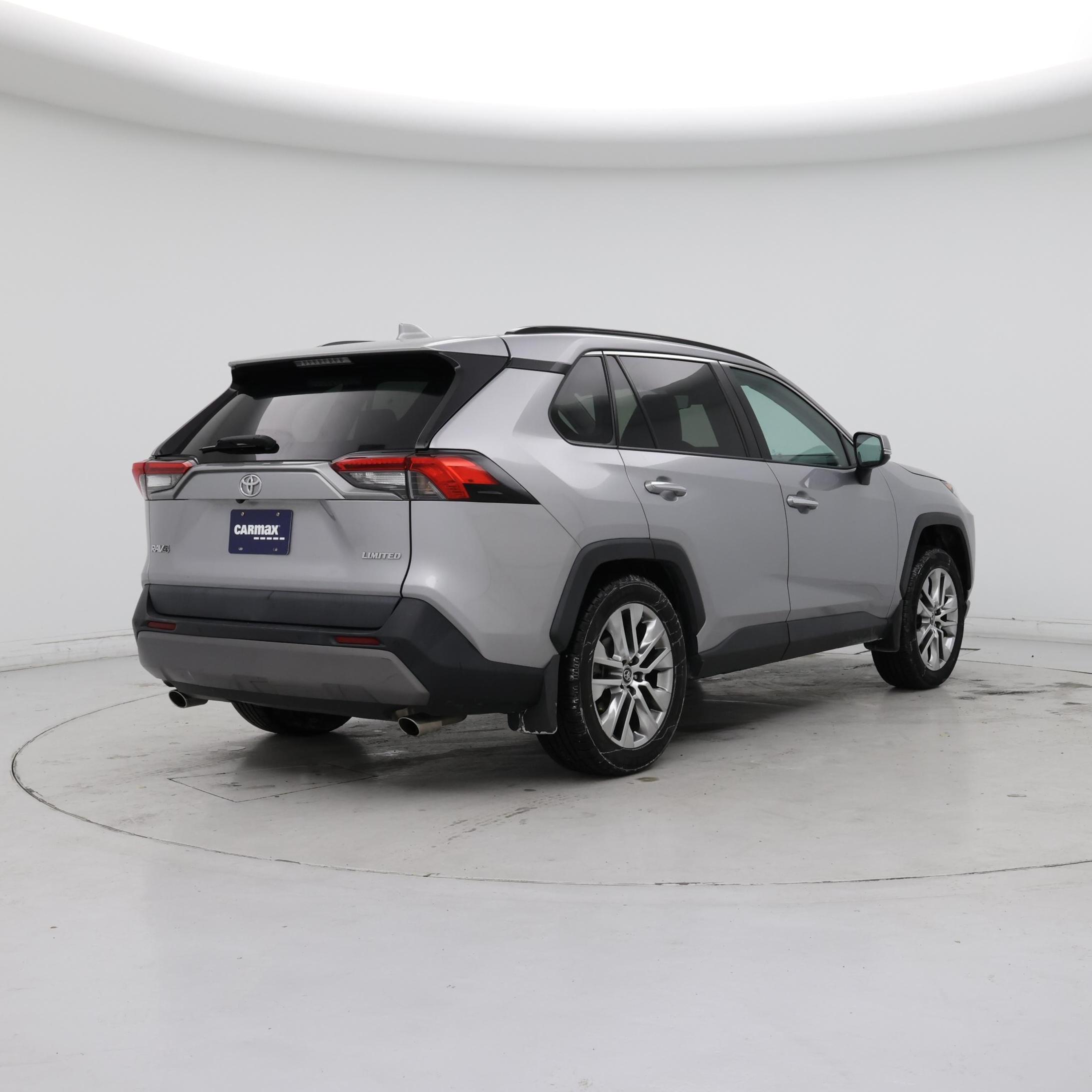 Thumbnail: 2020 Toyota RAV4 - 8