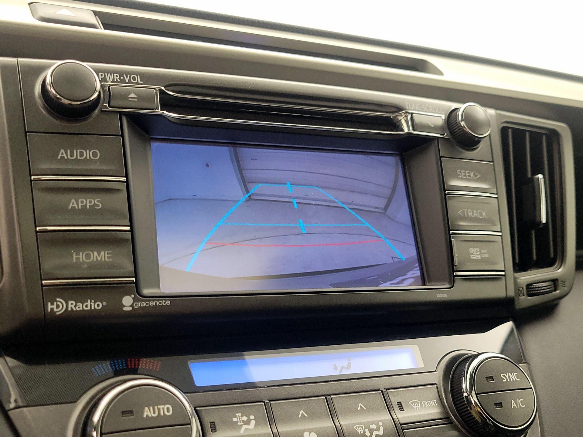 Thumbnail: 2014 Toyota RAV4 - 14