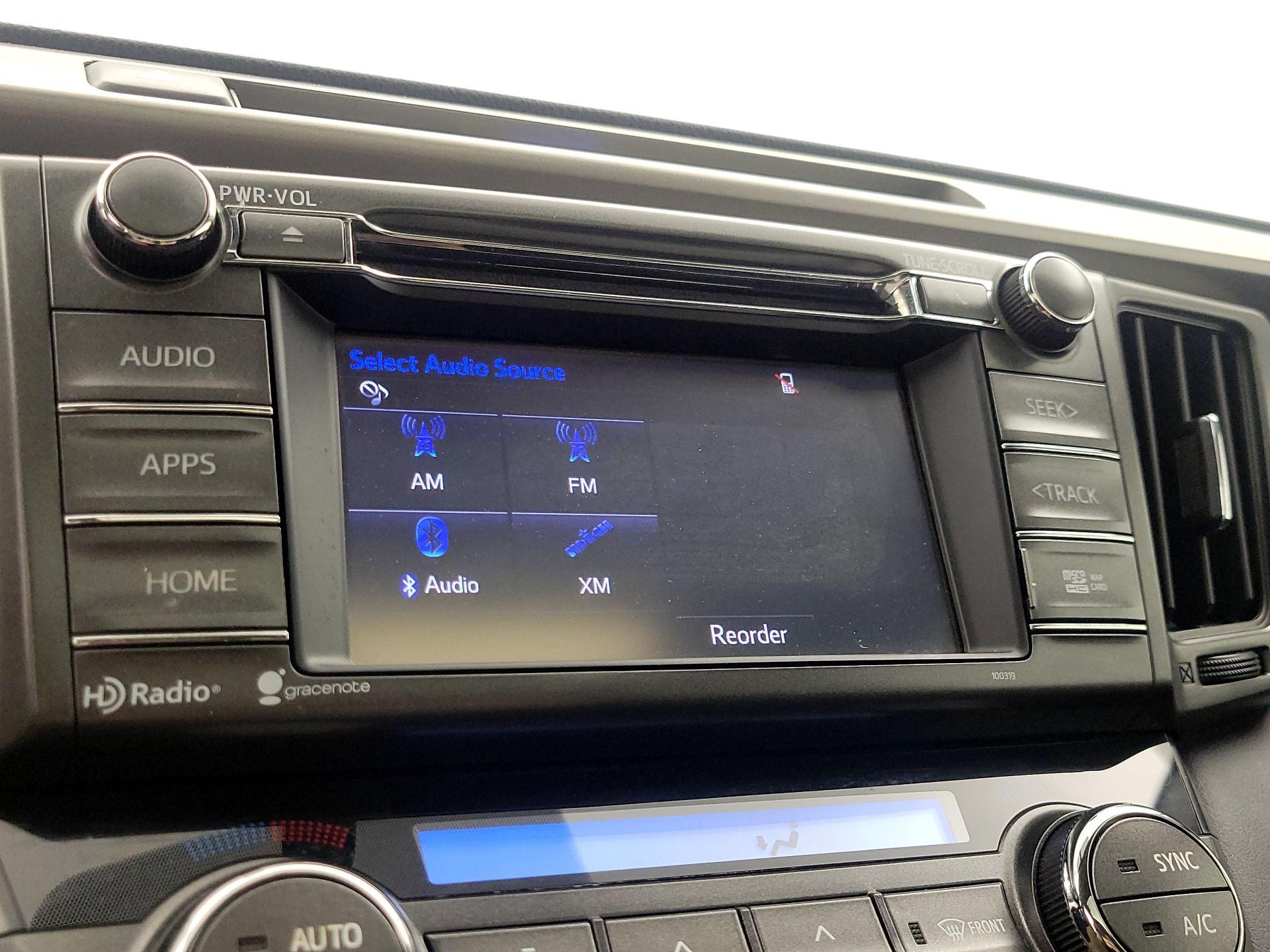 Thumbnail: 2014 Toyota RAV4 - 15