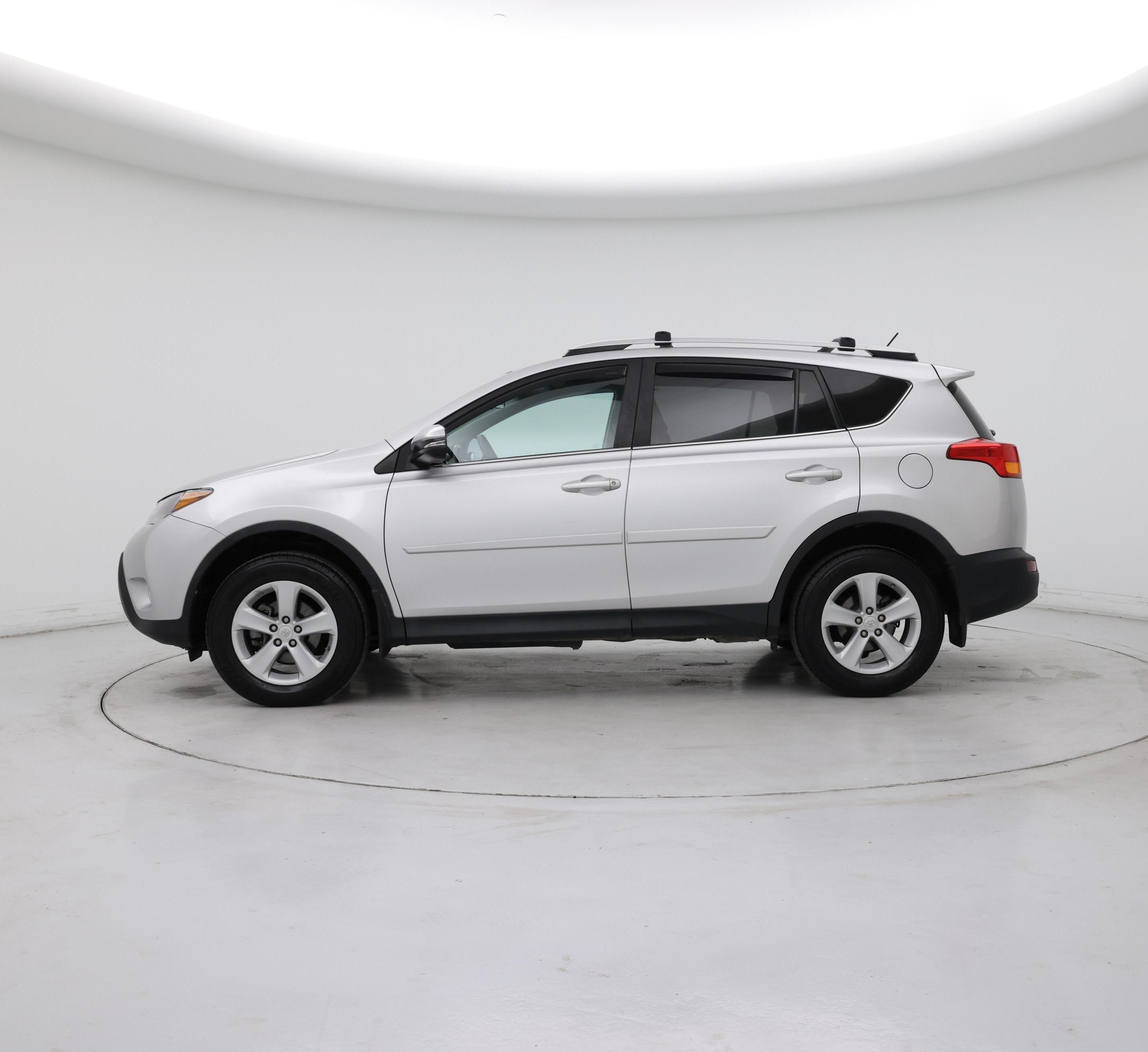 Thumbnail: 2014 Toyota RAV4 - 3
